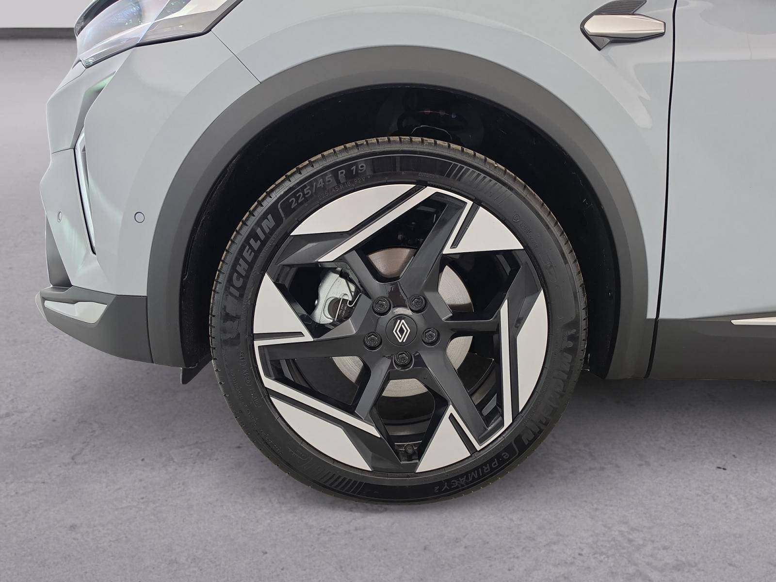 Vente en ligne Renault Symbioz  E-Tech full hybrid 160 ch au prix de 33 990 €