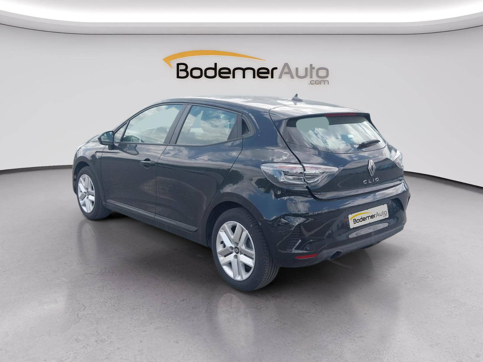 Vente en ligne Renault Clio 5 Clio Blue dCi 100 ch GSR2 au prix de 17 990 €