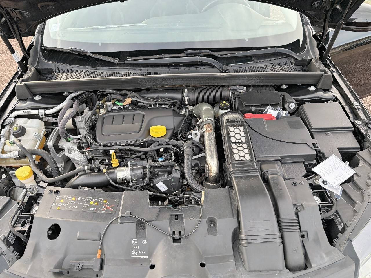 Vente en ligne Renault Megane 4 Mégane IV Berline dCi 165 Energy EDC au prix de 13 990 €