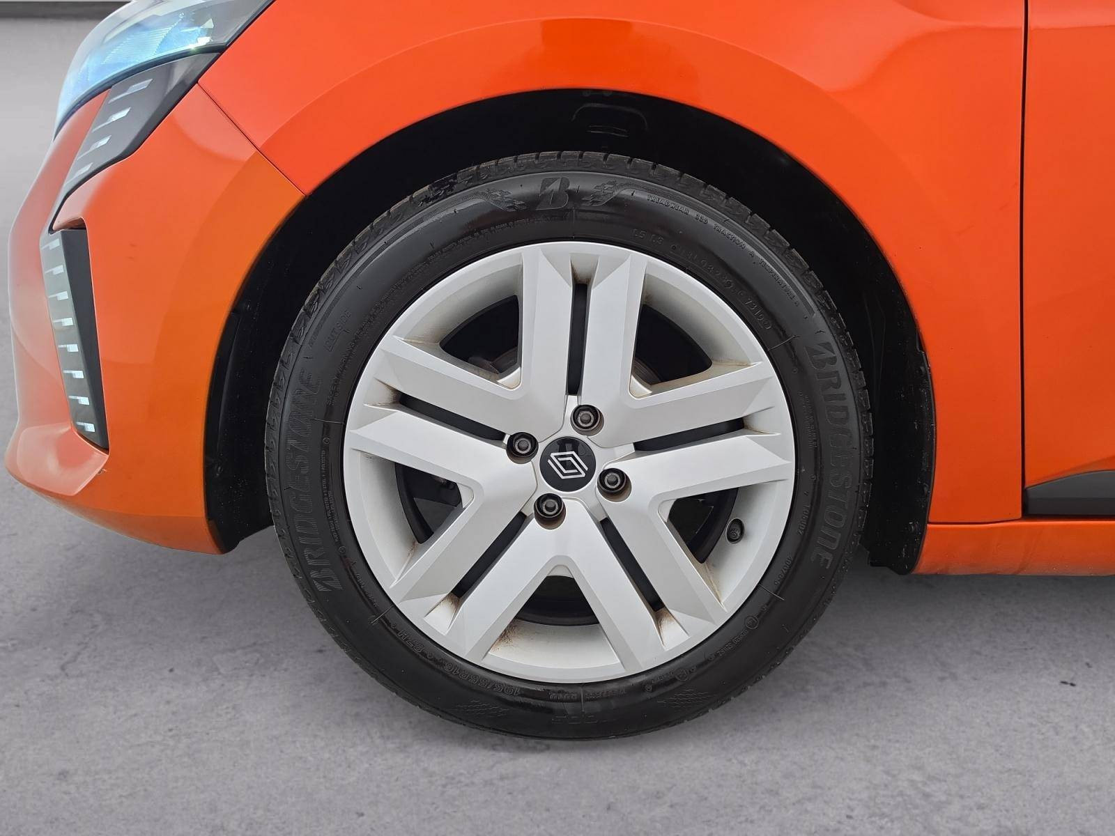 Vente en ligne Renault Clio 5 Clio TCe 90 au prix de 15 290 €