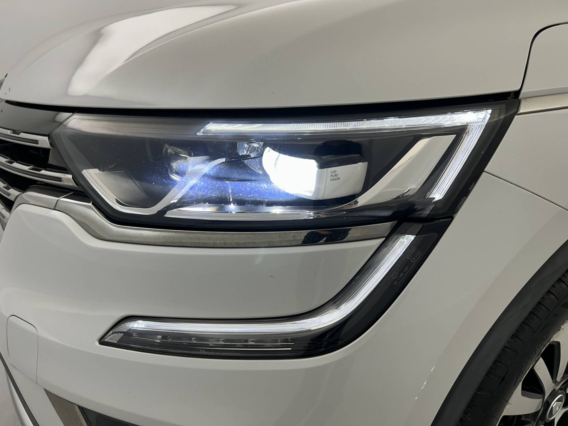 Vente en ligne Renault Koleos  dCi 175 4x2 X-tronic Energy au prix de 18 890 €