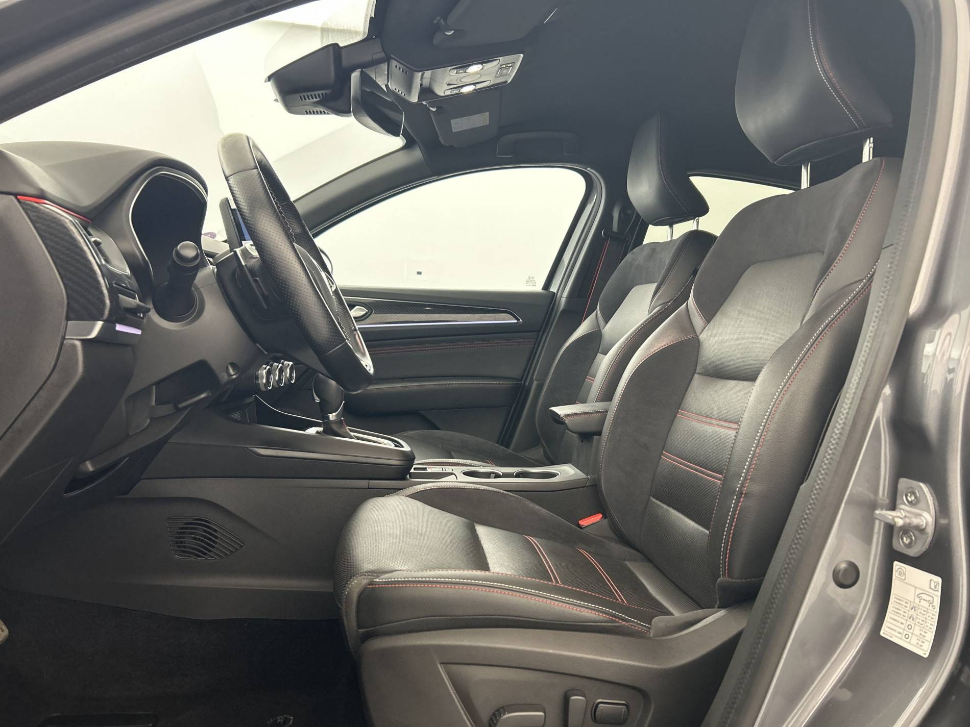 Vente en ligne Renault Arkana  TCe 140 EDC FAP - 21B au prix de 19 490 €