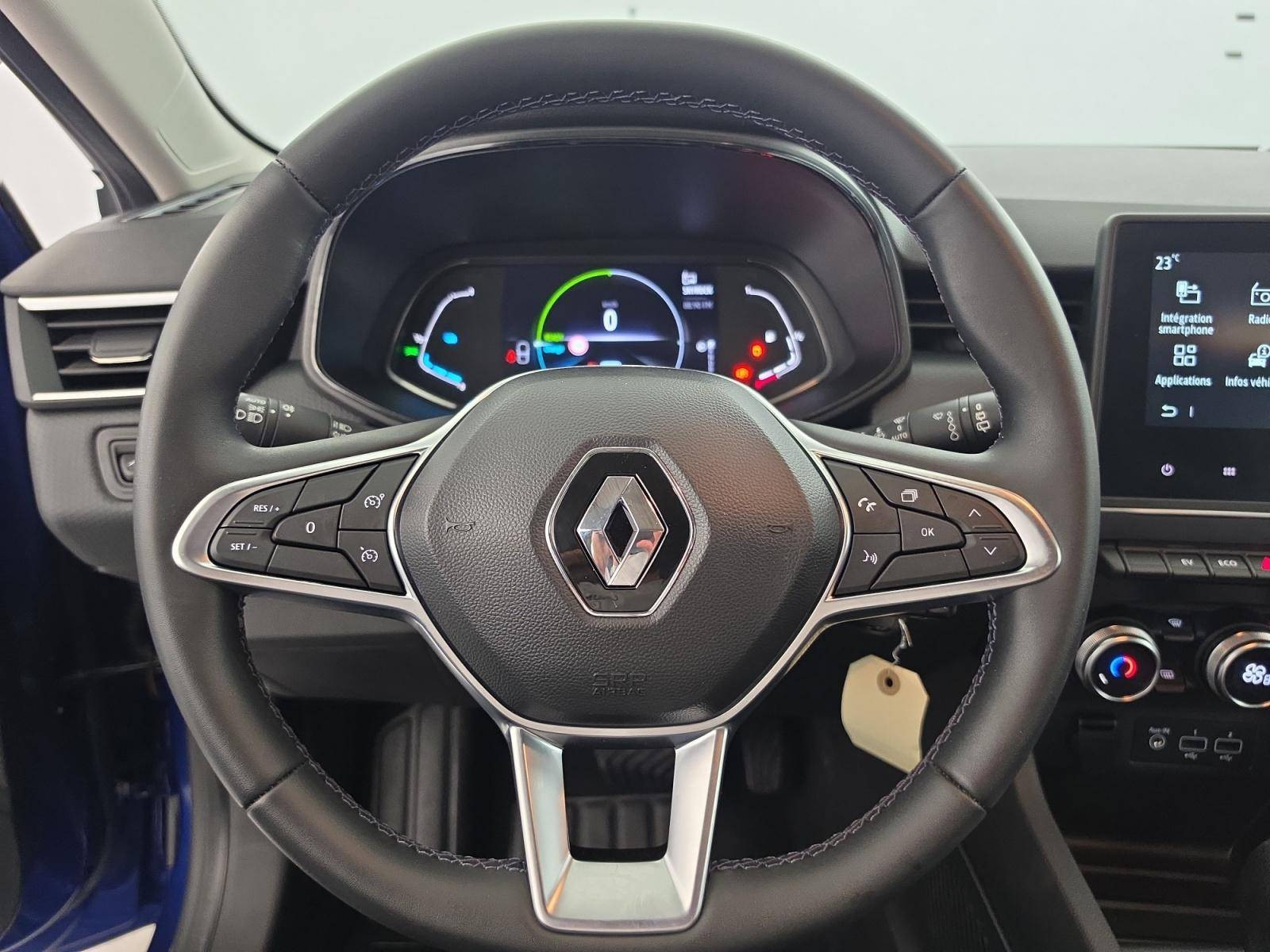 Vente en ligne Renault Clio 5 Clio E-Tech full hybrid 145 au prix de 18 790 €