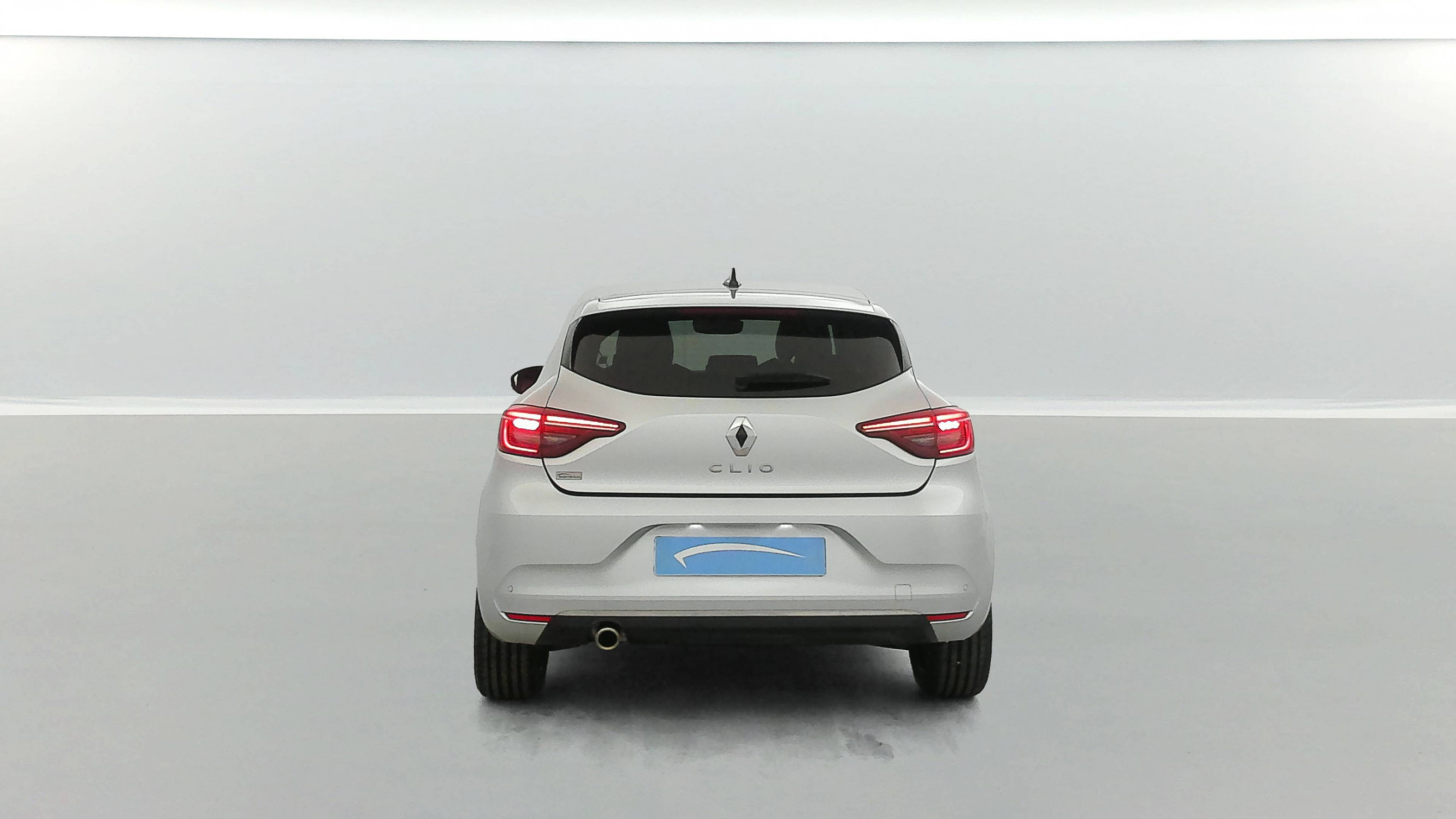 Vente en ligne Renault Clio 5 Clio TCe 140 - 21N au prix de 17 790 €