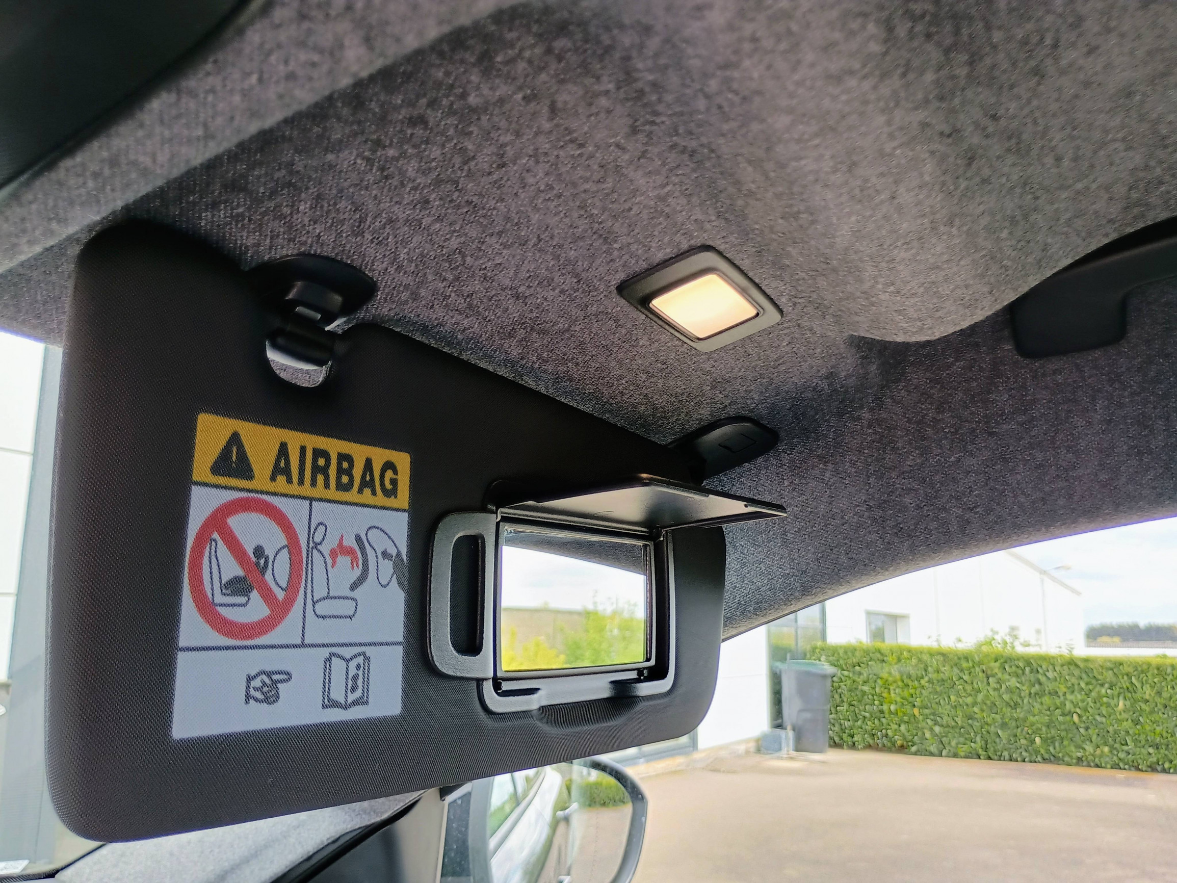 Vente en ligne Renault Scenic E-Tech Scenic E-Tech électrique 220 ch grande autonomie au prix de 46 980 €