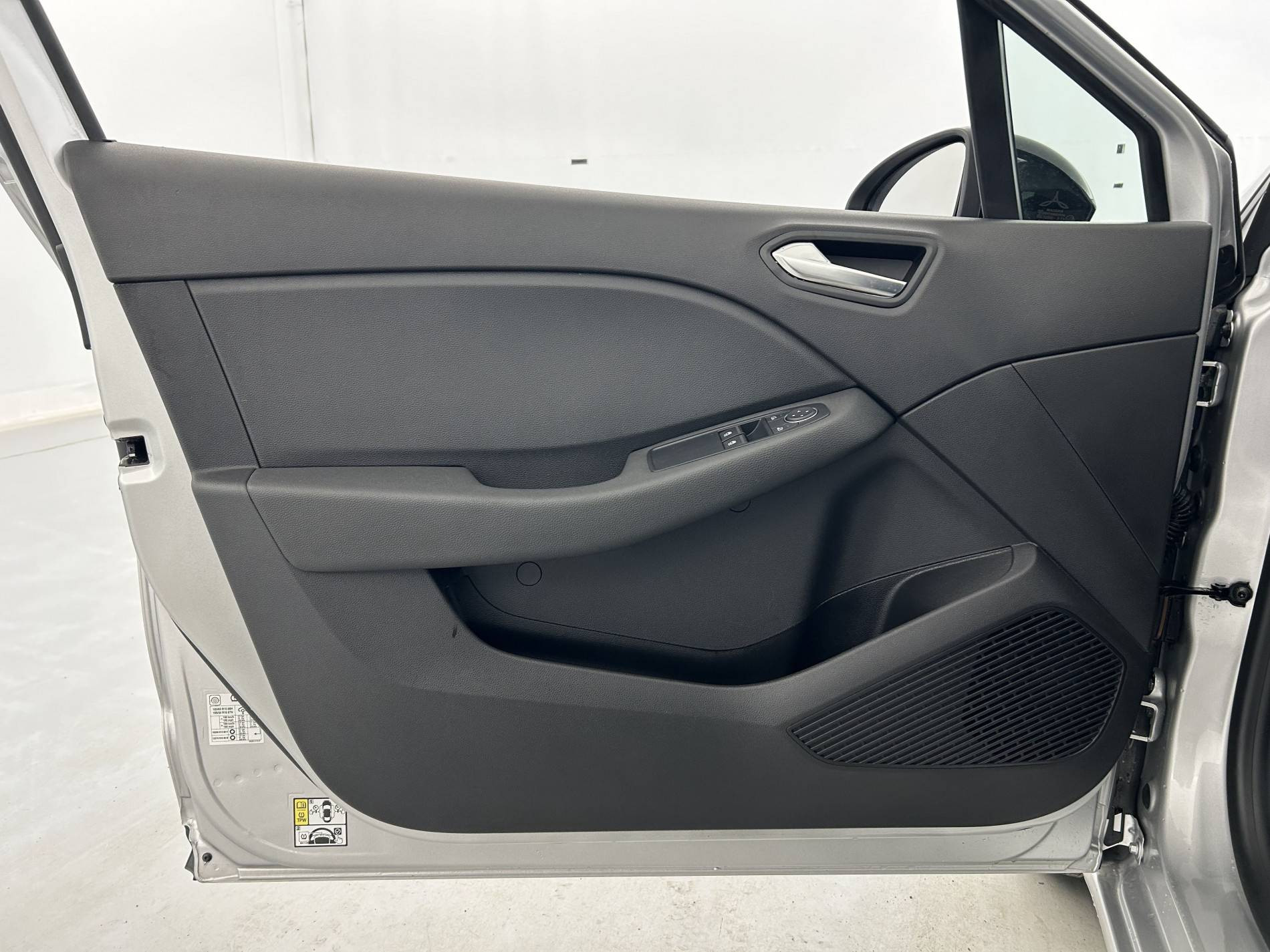 Vente en ligne Renault Clio 5 Clio TCe 90 au prix de 13 490 €