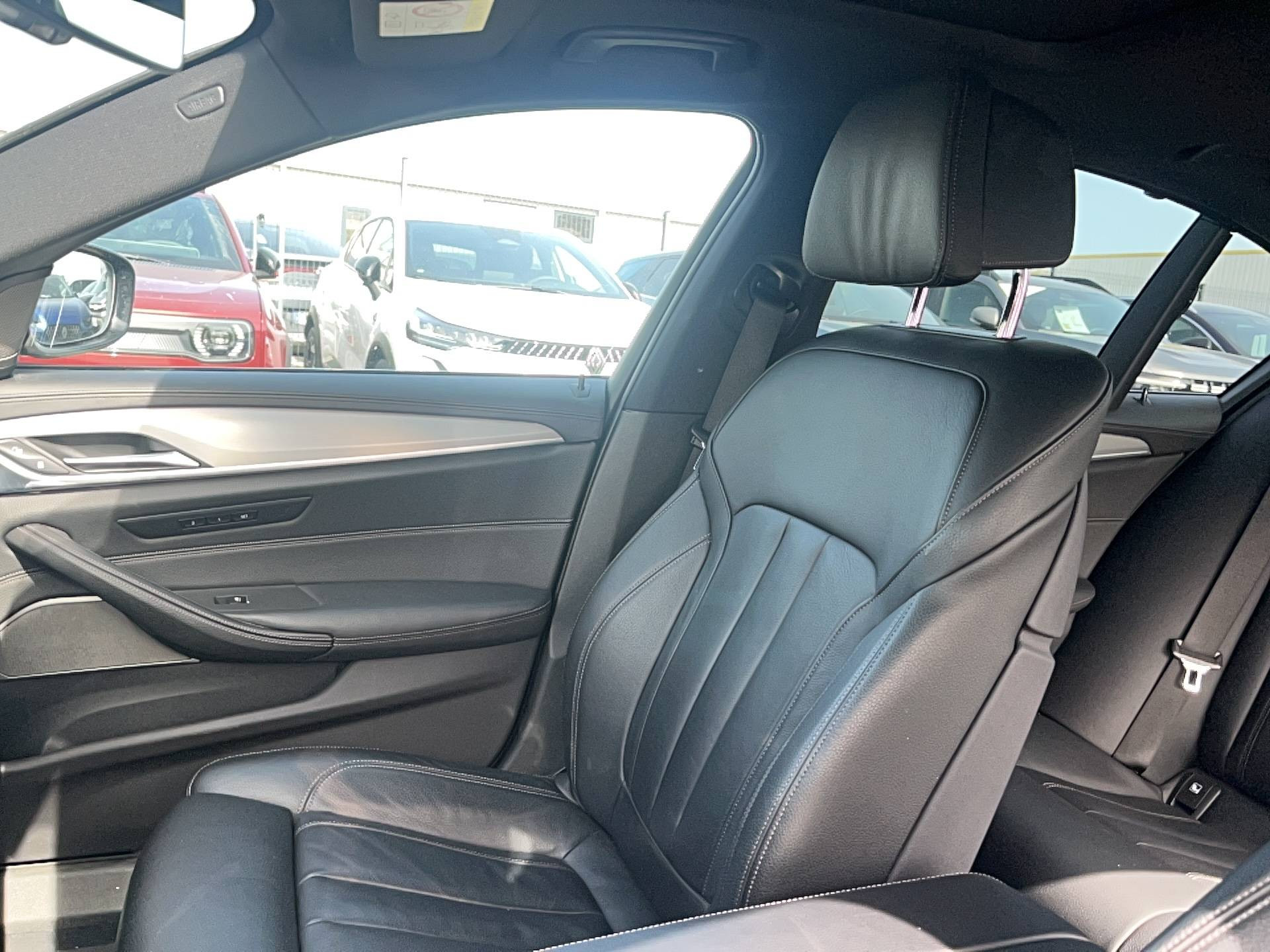 Vente en ligne Bmw Série 5 Touring 540i xDrive 340 ch BVA8 au prix de 39 990 €
