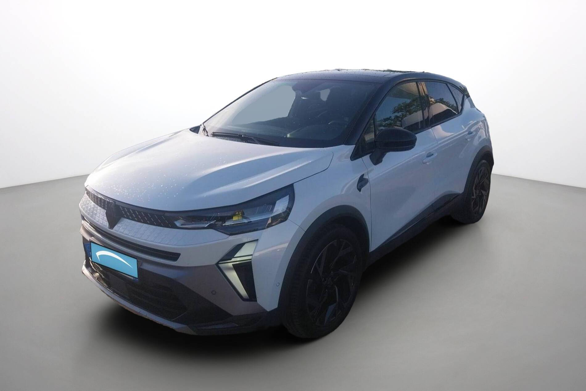 Renault Captur  E-Tech full hybrid 145 ch occasion de 2025 en vente à Concarneau