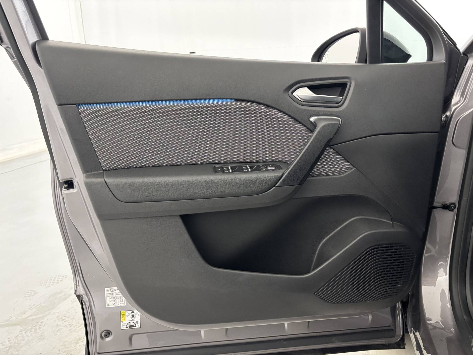 Vente en ligne Renault Symbioz  E-Tech full hybrid 145 au prix de 26 990 €