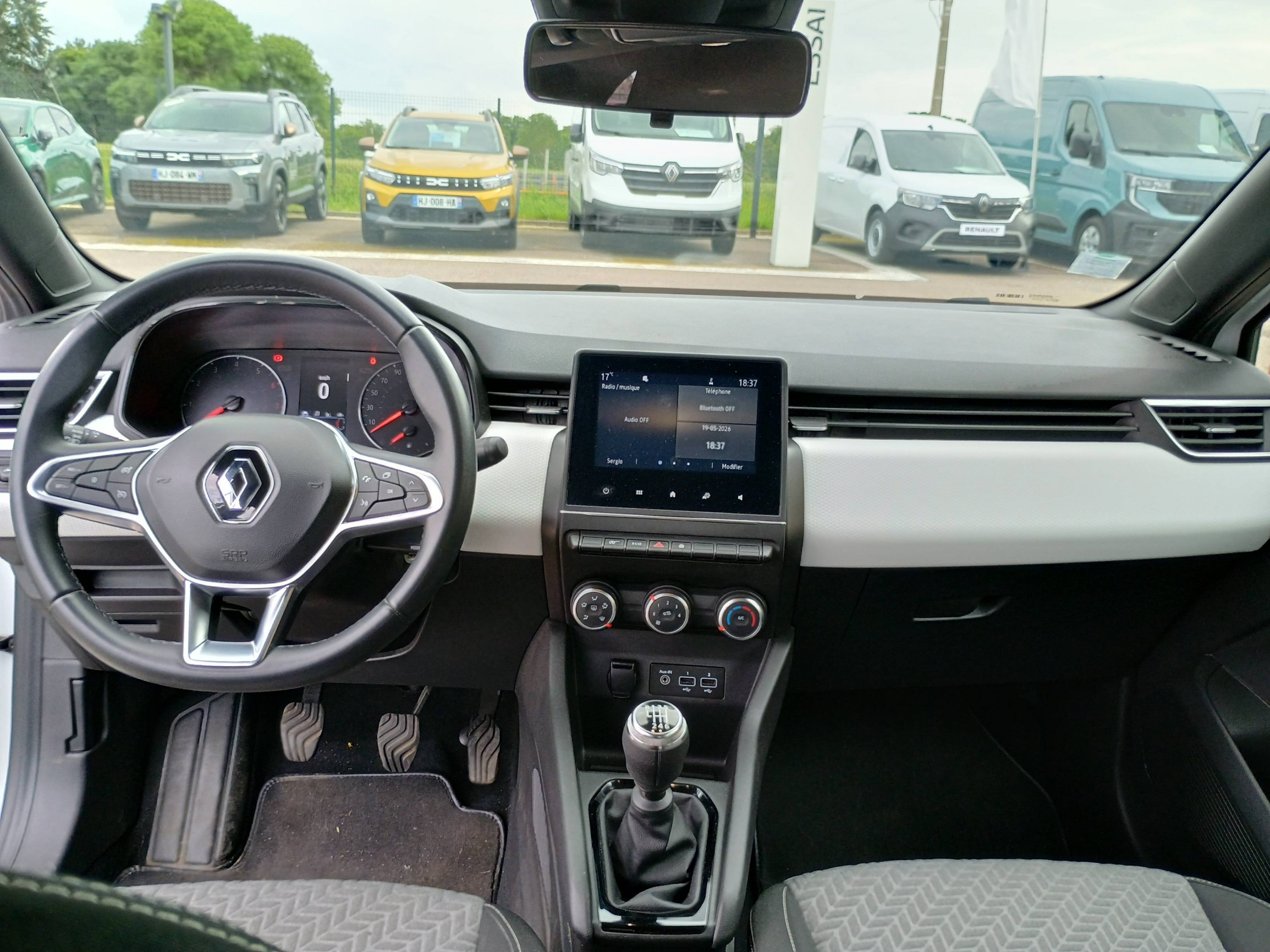 Vente en ligne Renault Clio 5 Clio TCe 90 - 21N au prix de 14 490 €