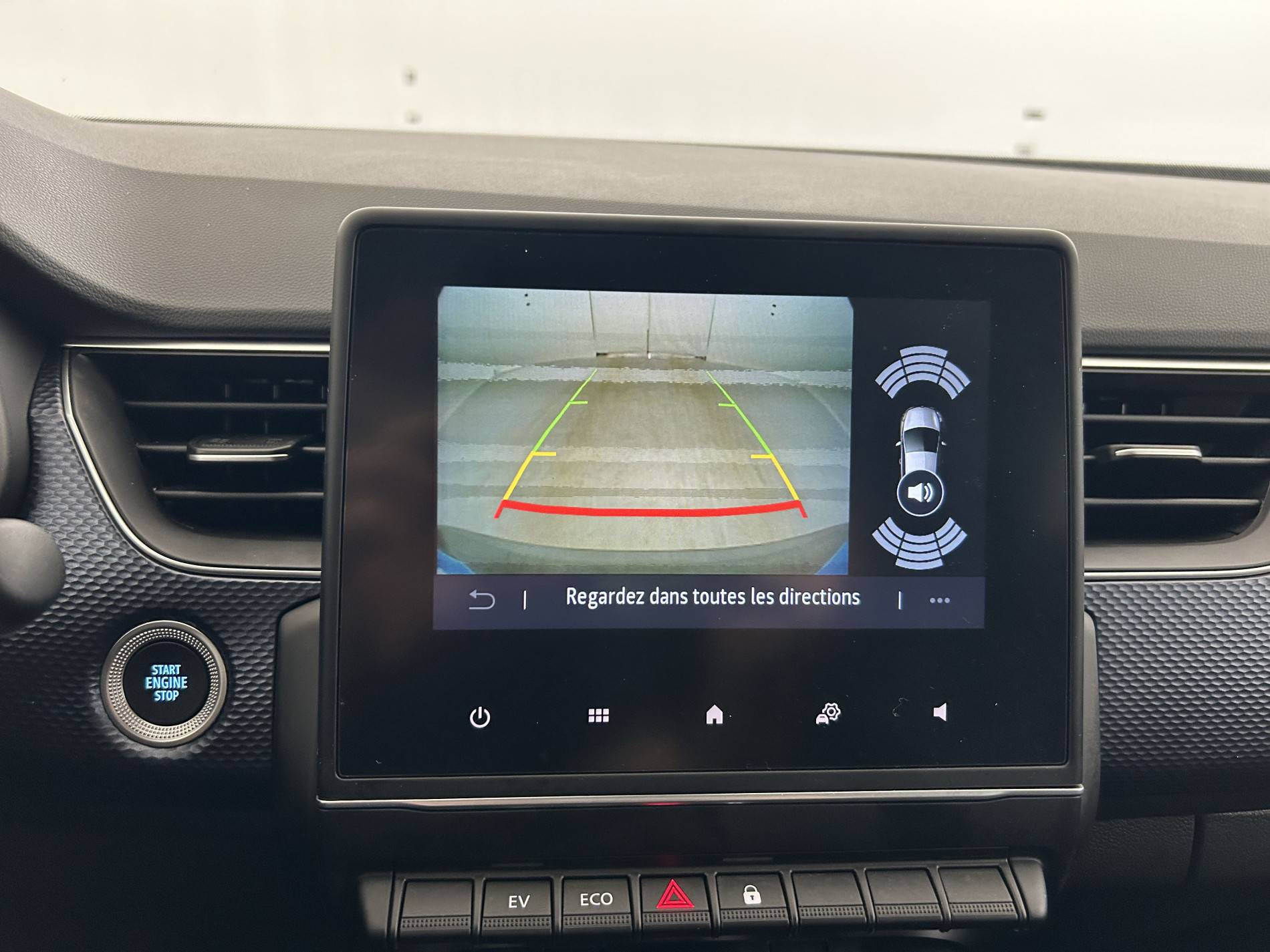 Vente en ligne Renault Arkana  E-Tech hybride 145 - 22 au prix de 19 990 €