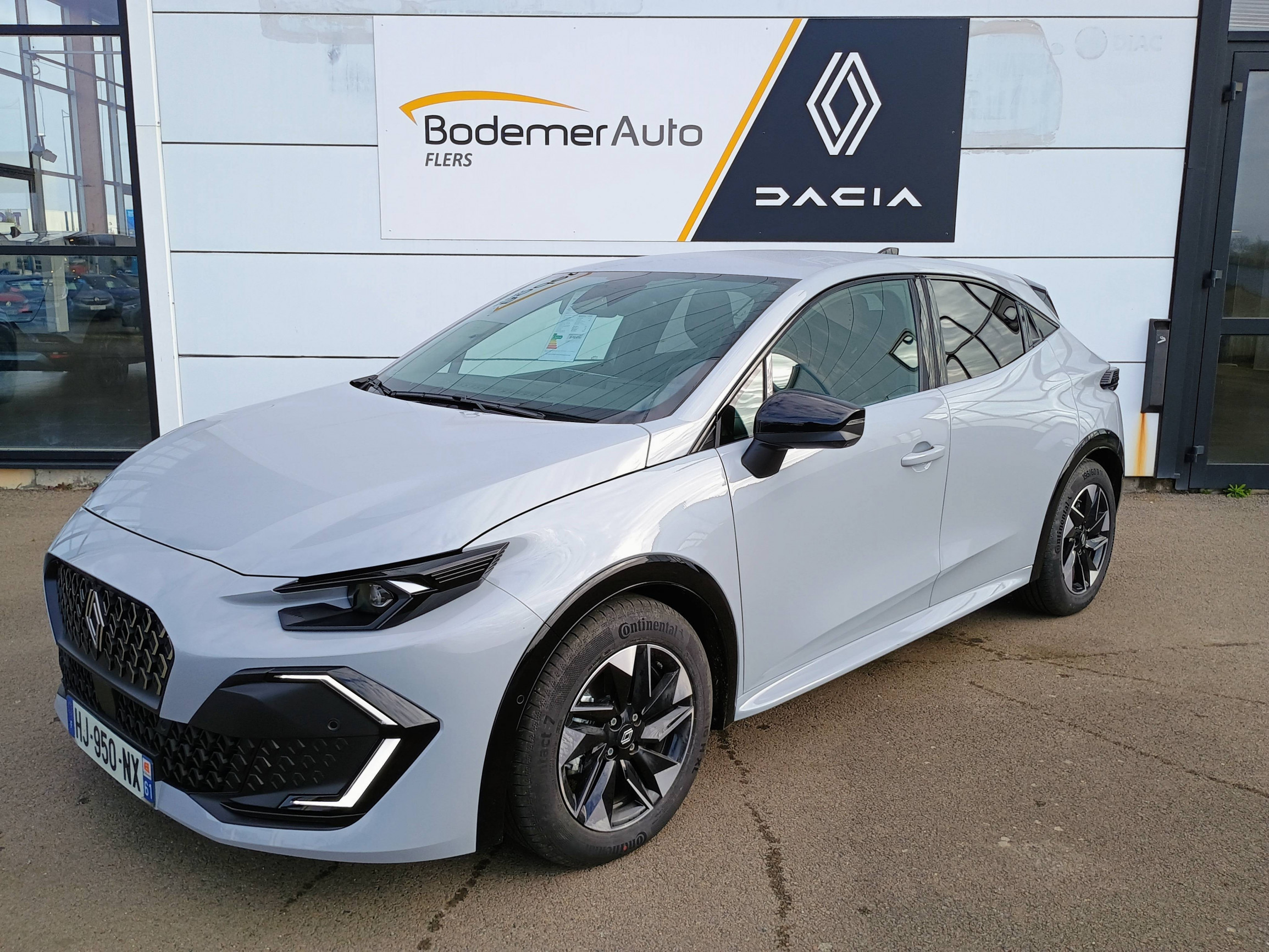 Renault Clio 6 Clio E-Tech full hybrid 160 ch occasion de 2026 en vente à Flers