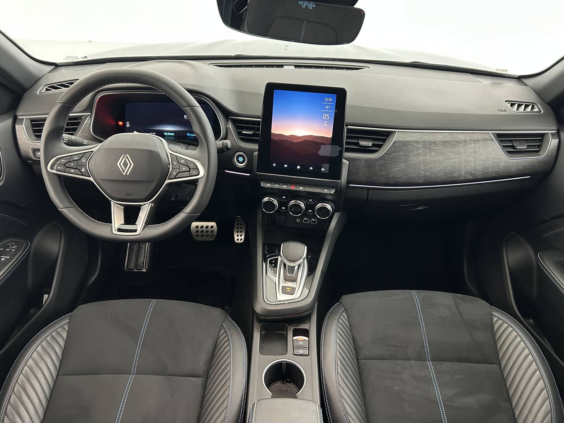 Vente en ligne Renault Arkana  E-Tech full hybrid 145 GSR2 au prix de 27 990 €