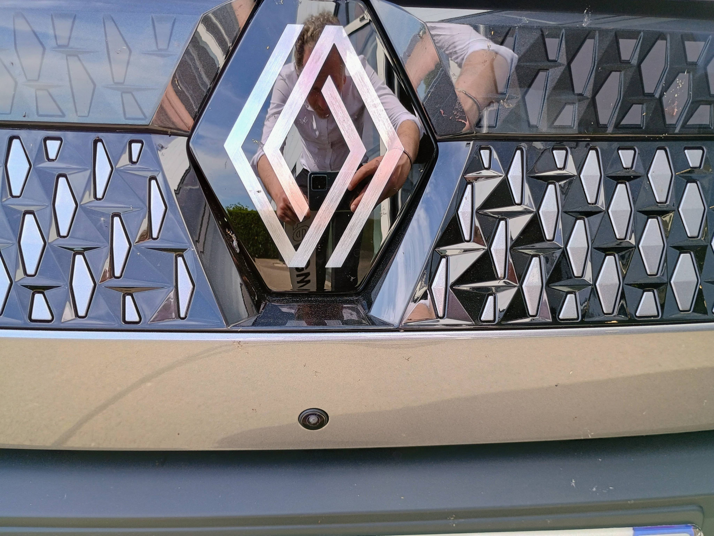 Vente en ligne Renault Scenic E-Tech Scenic E-Tech électrique 220 ch grande autonomie au prix de 51 980 €