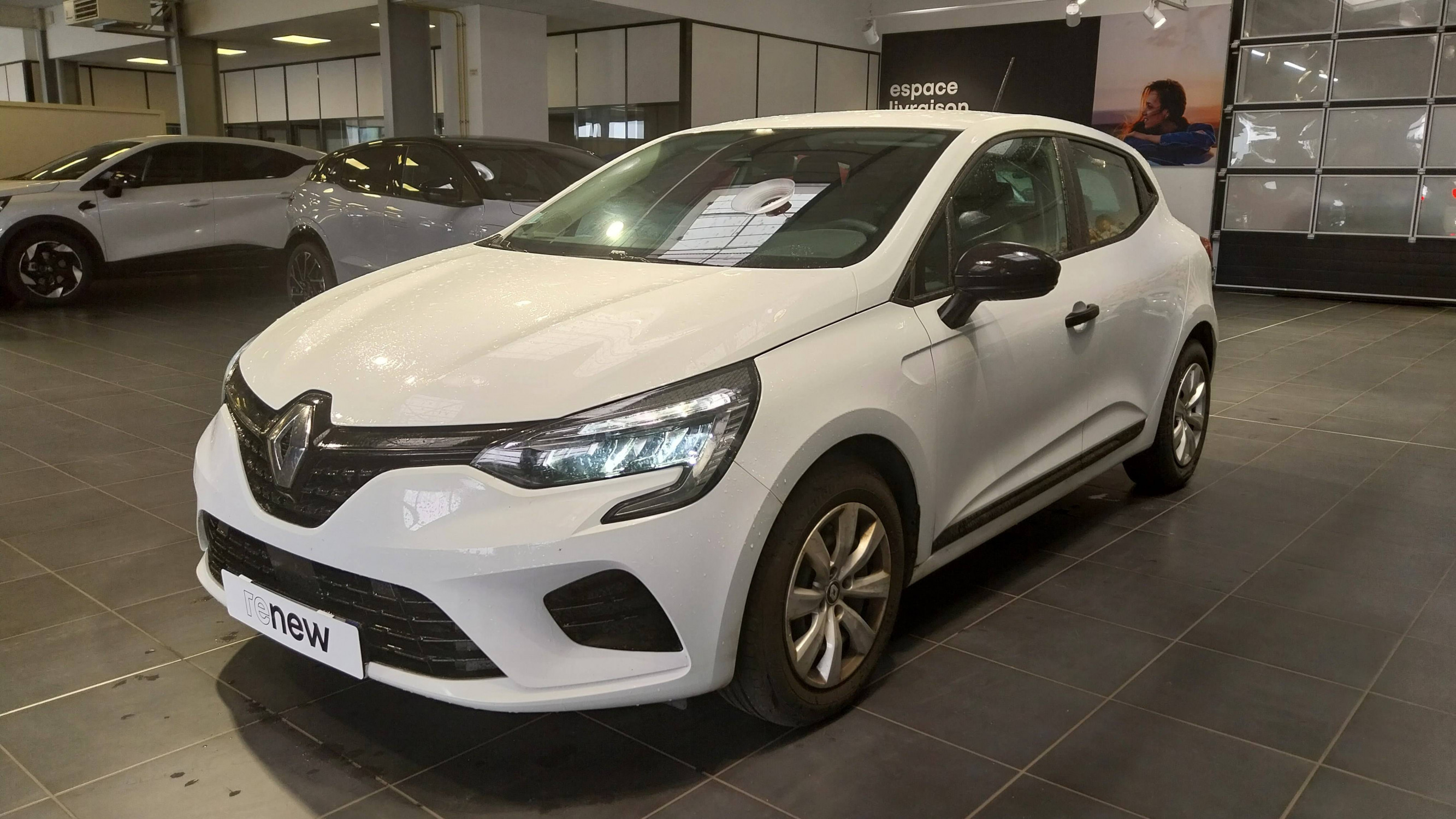 Renault Clio 5 Clio SCe 65 occasion de 2023 en vente à Quimper