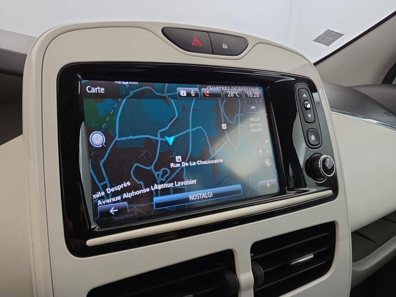 Vente en ligne Renault Zoé  achat intégral au prix de 7 890 €