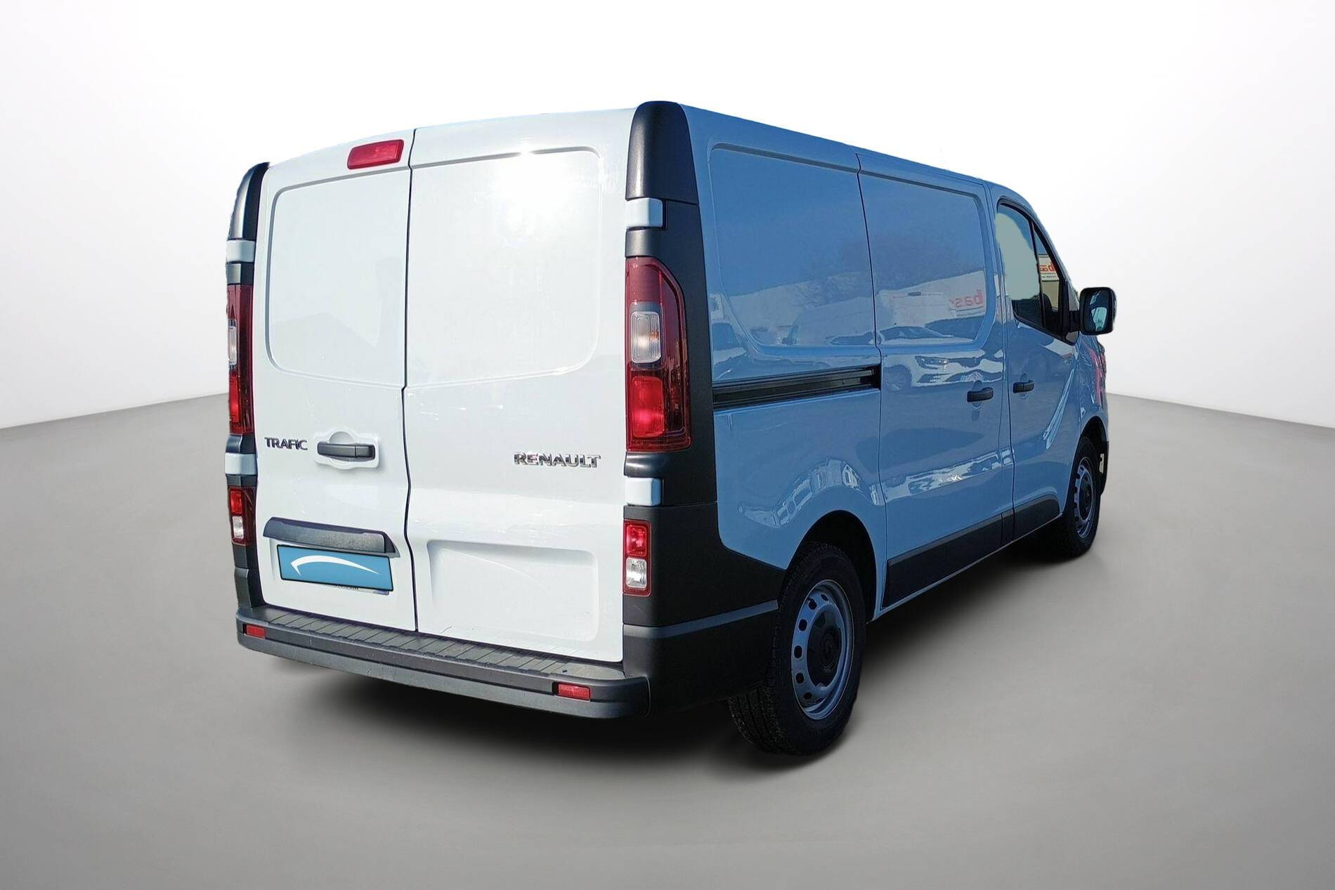 Vente en ligne Renault Trafic 3 Fourgon TRAFIC FG BLUE DCI 130 L1H1 3T GSR2 au prix de 24 990 €