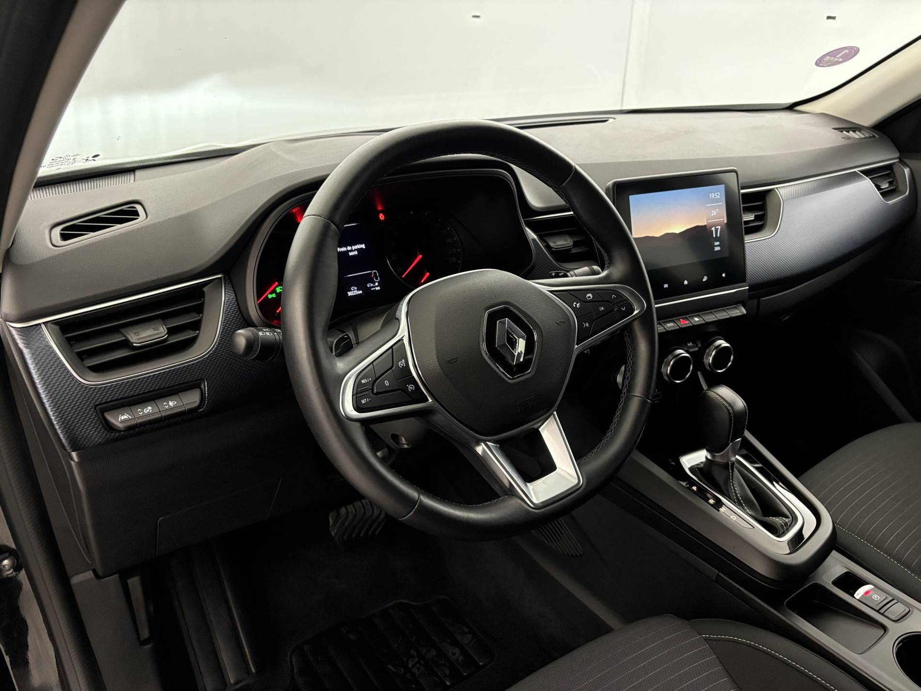 Vente en ligne Renault Arkana  mild hybrid 140 EDC FAP - 22 au prix de 19 990 €