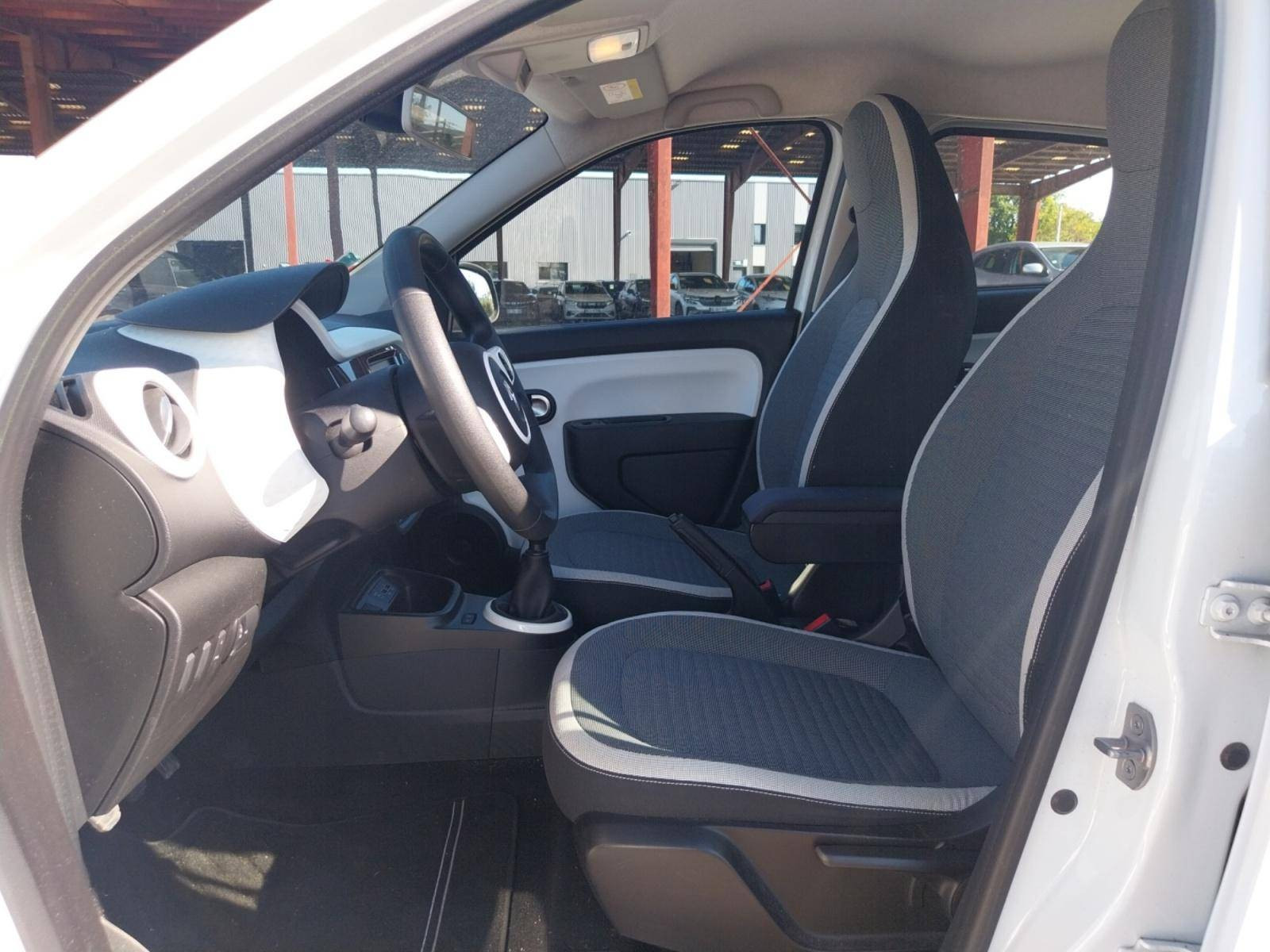 Vente en ligne Renault Twingo 3  SCe 65 au prix de 11 990 €
