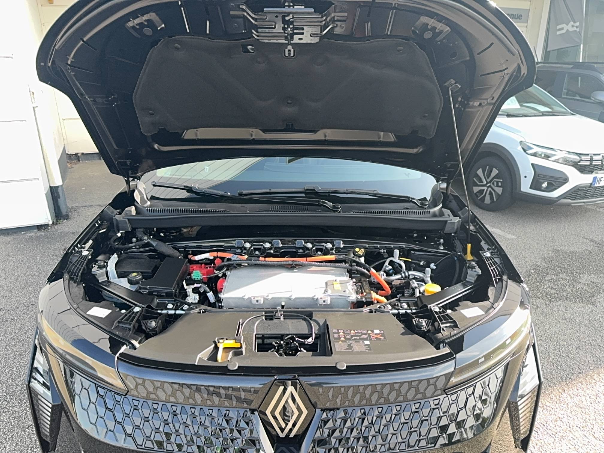 Vente en ligne Renault Scenic E-Tech Scenic E-Tech électrique 220 ch grande autonomie au prix de 49 990 €