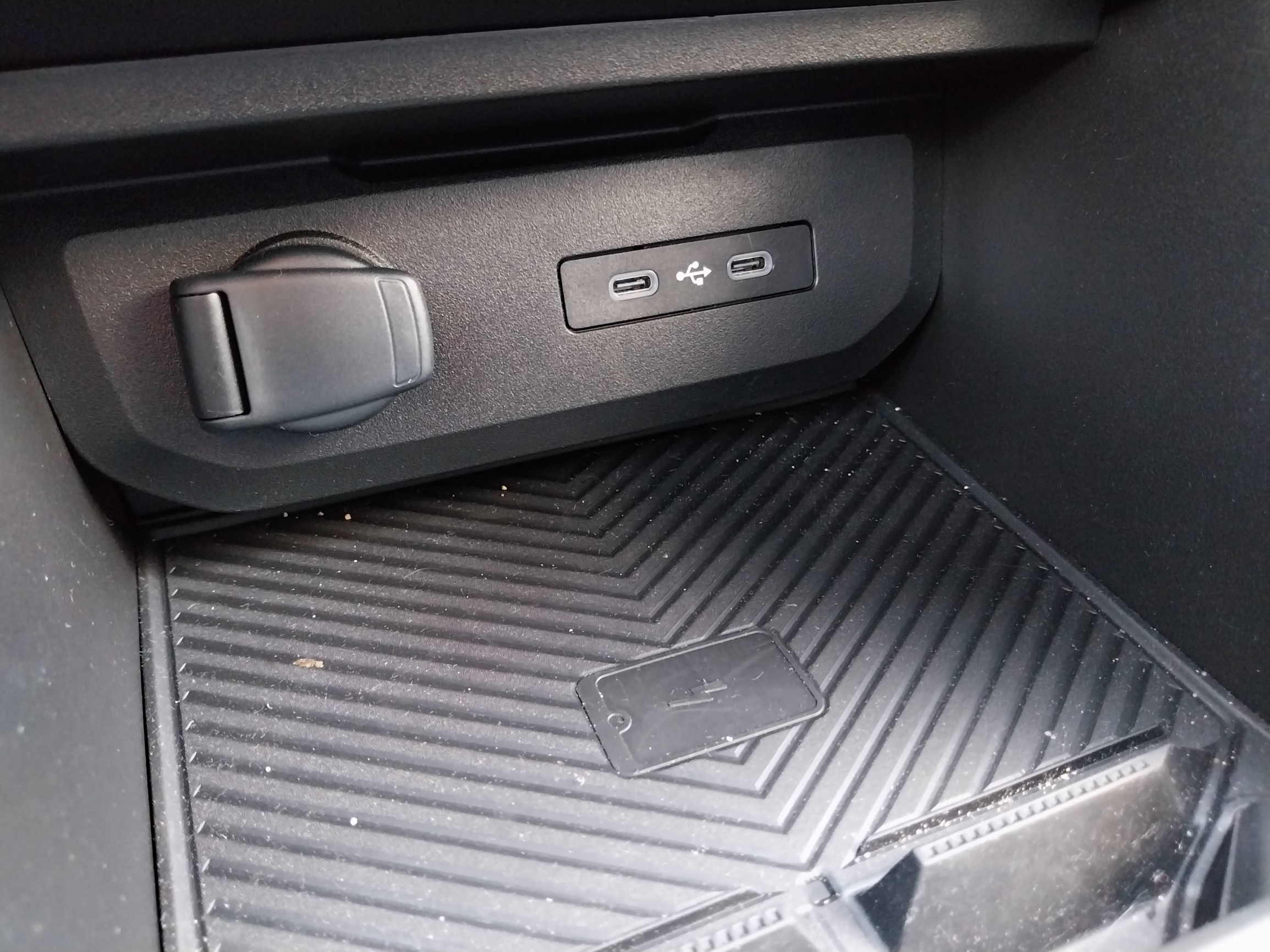 Vente en ligne Dacia Duster  Hybrid 140 au prix de 27 290 €