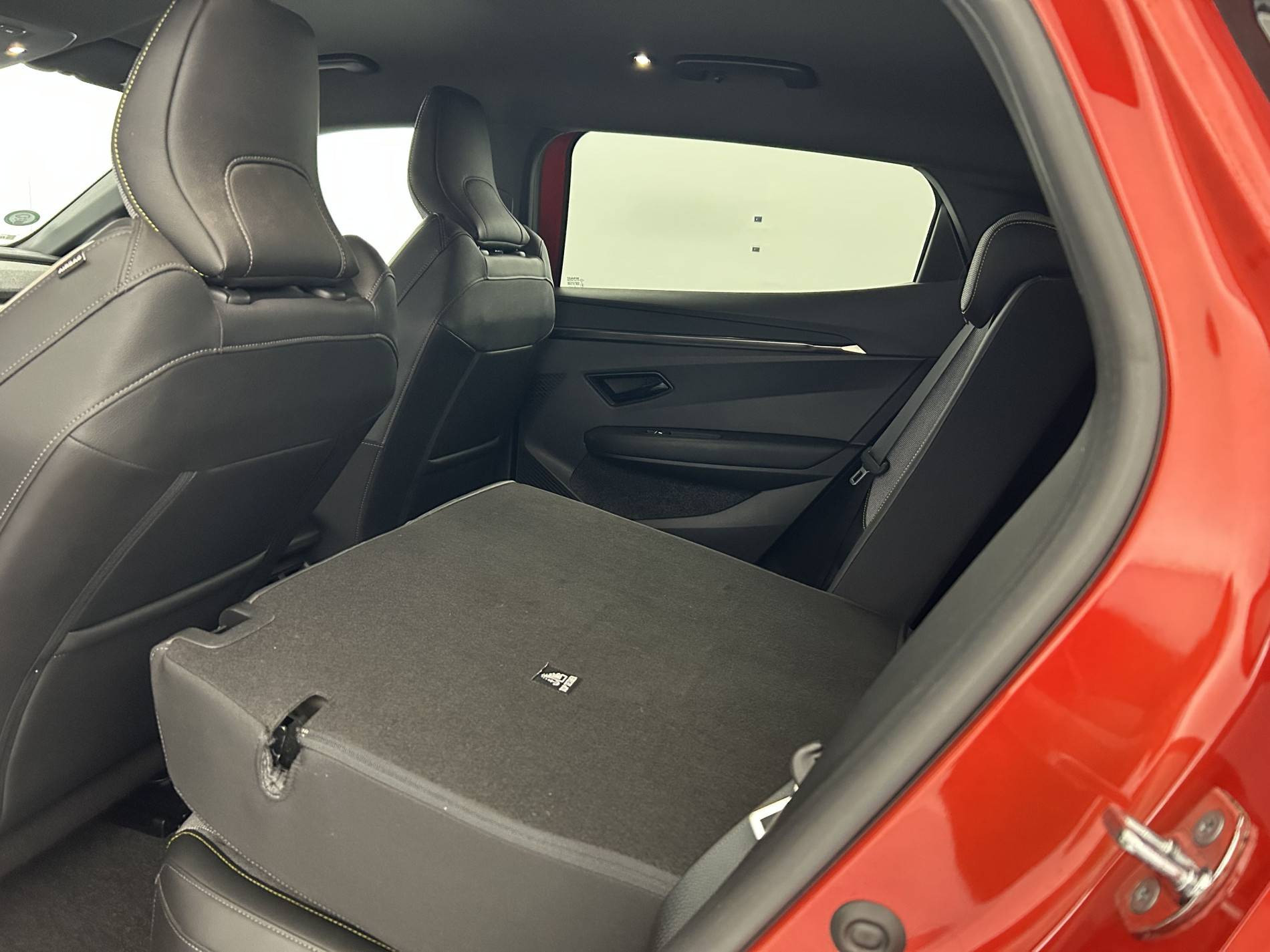 Vente en ligne Renault Megane E-Tech  EV40 130ch standard charge au prix de 19 990 €
