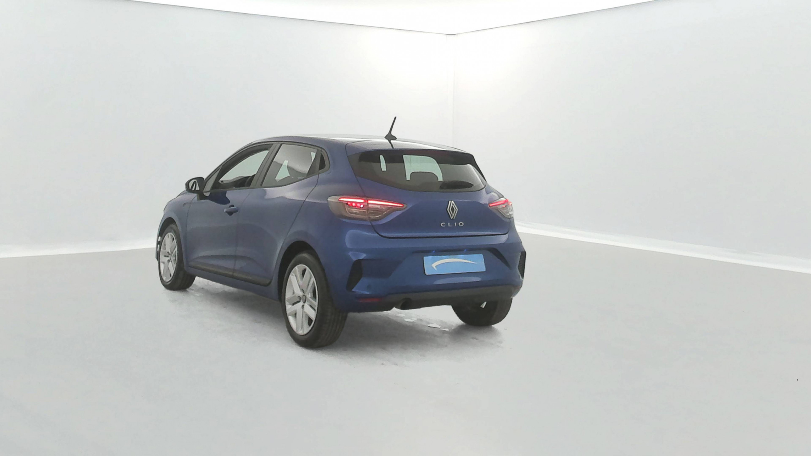 Vente en ligne Renault Clio 5 Clio Blue dCi 100 ch GSR2 au prix de 16 590 €