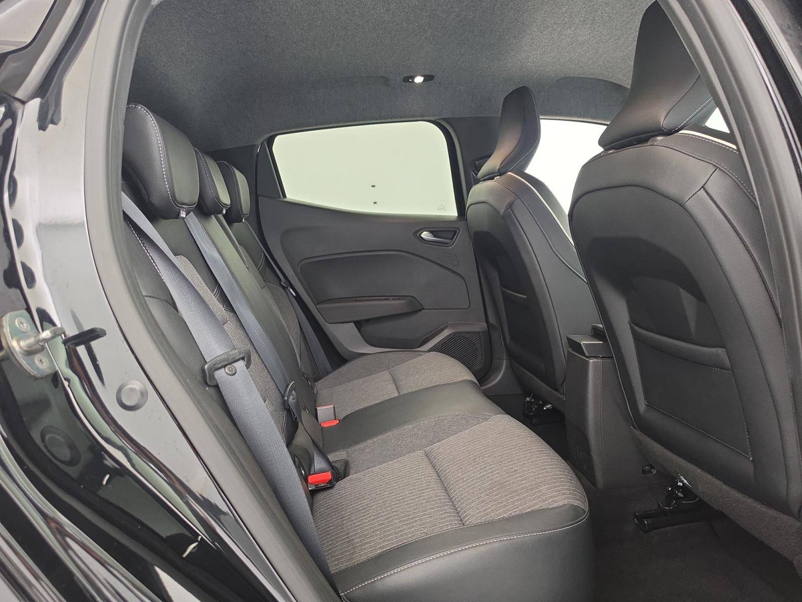 Vente en ligne Renault Clio 5 Clio TCe 90 au prix de 12 990 €