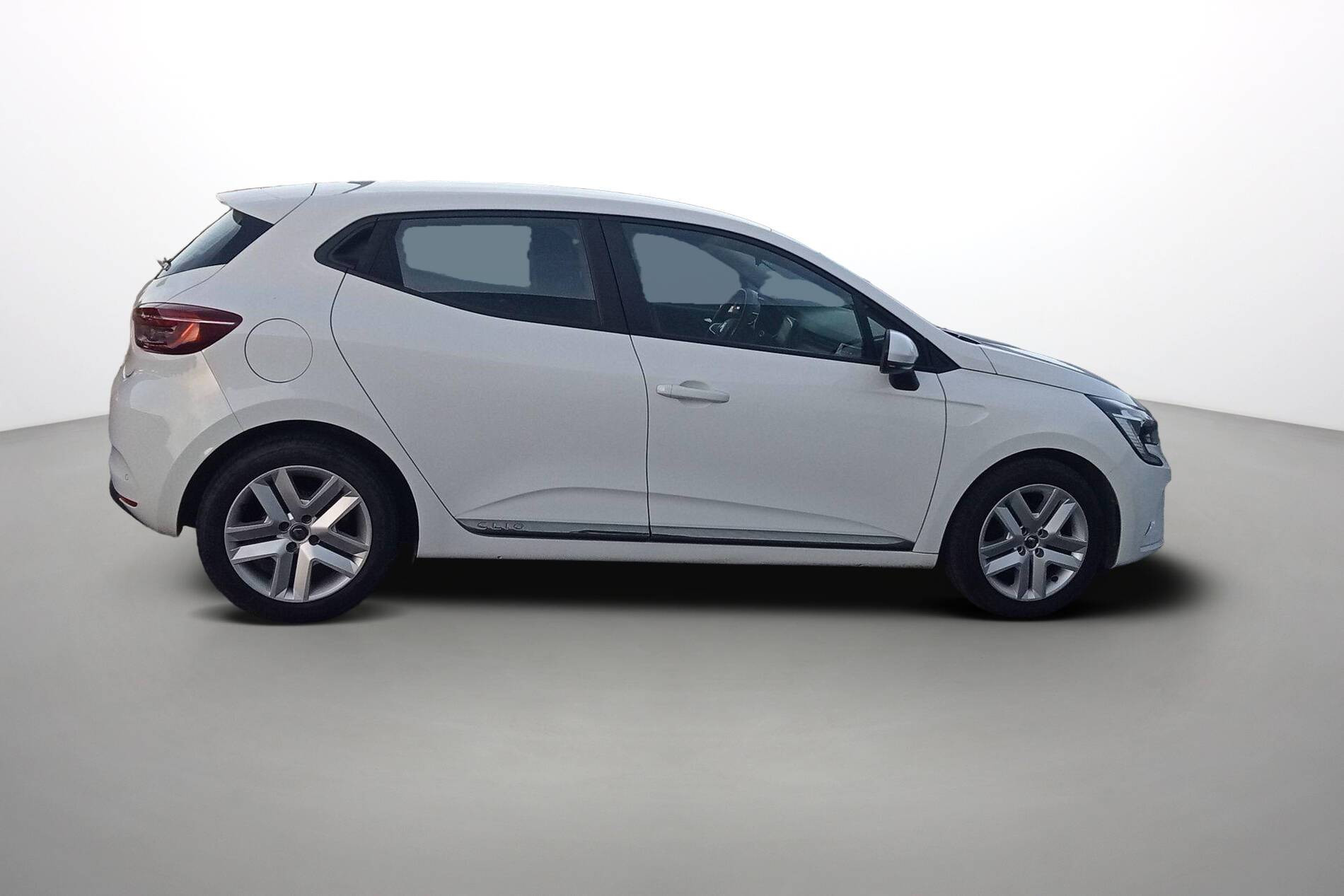 Vente en ligne Renault Clio 5 Clio TCe 90 - 21 au prix de 13 990 €