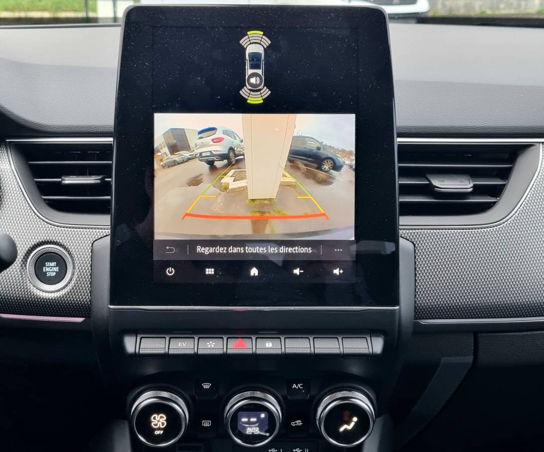 Vente en ligne Renault Arkana  E-Tech full hybrid 145 GSR2 au prix de 25 990 €