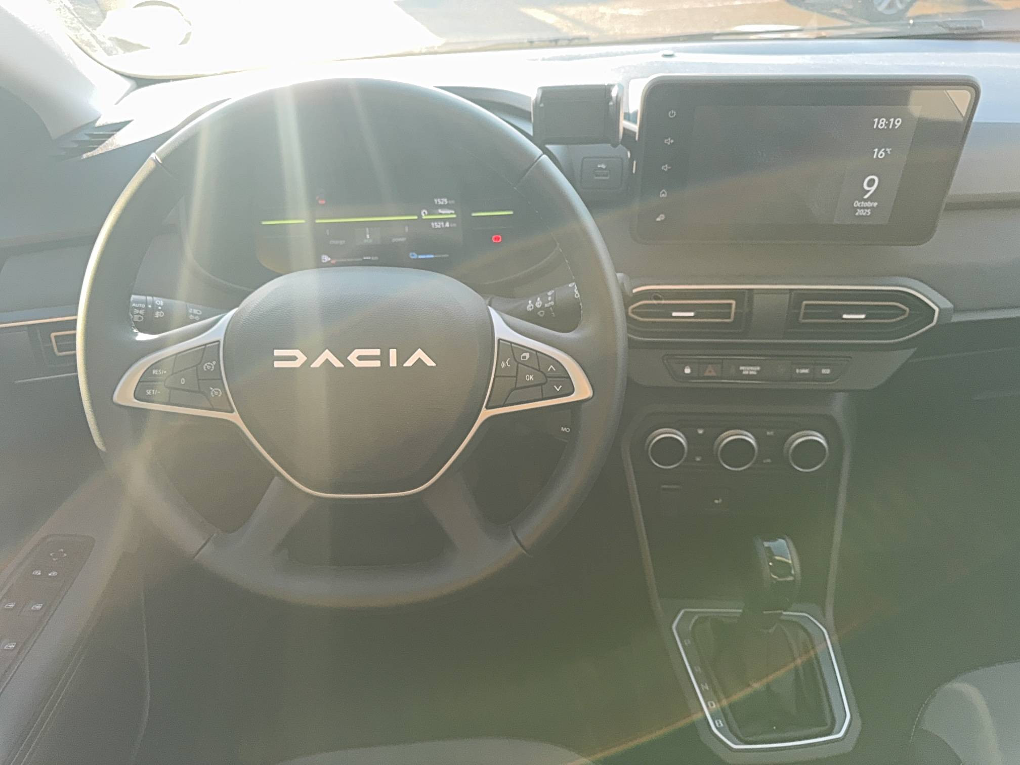 Vente en ligne Dacia Jogger  Hybrid 140 5 places GSR2 au prix de 24 900 €