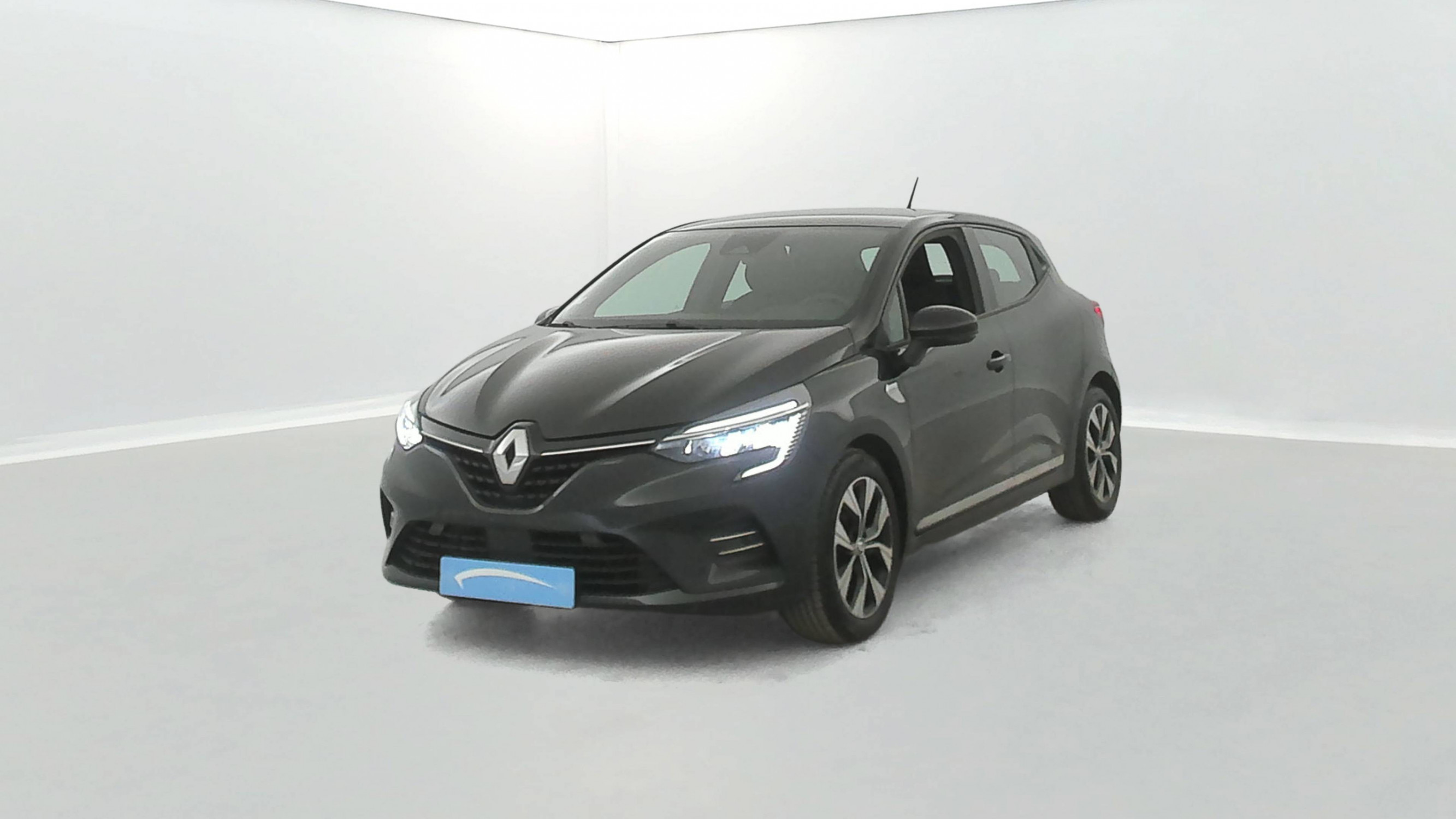 Renault Clio 5 Clio TCe 90 - 21N occasion de 2021 en vente à Brest