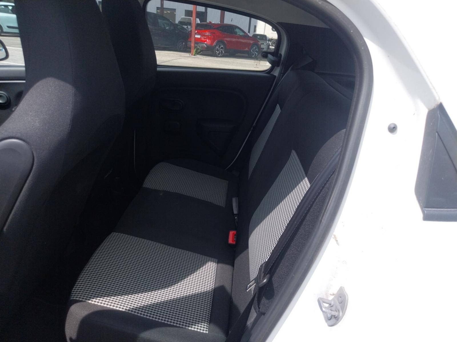 Vente en ligne Renault Twingo Electrique Twingo III E-Tech au prix de 12 900 €