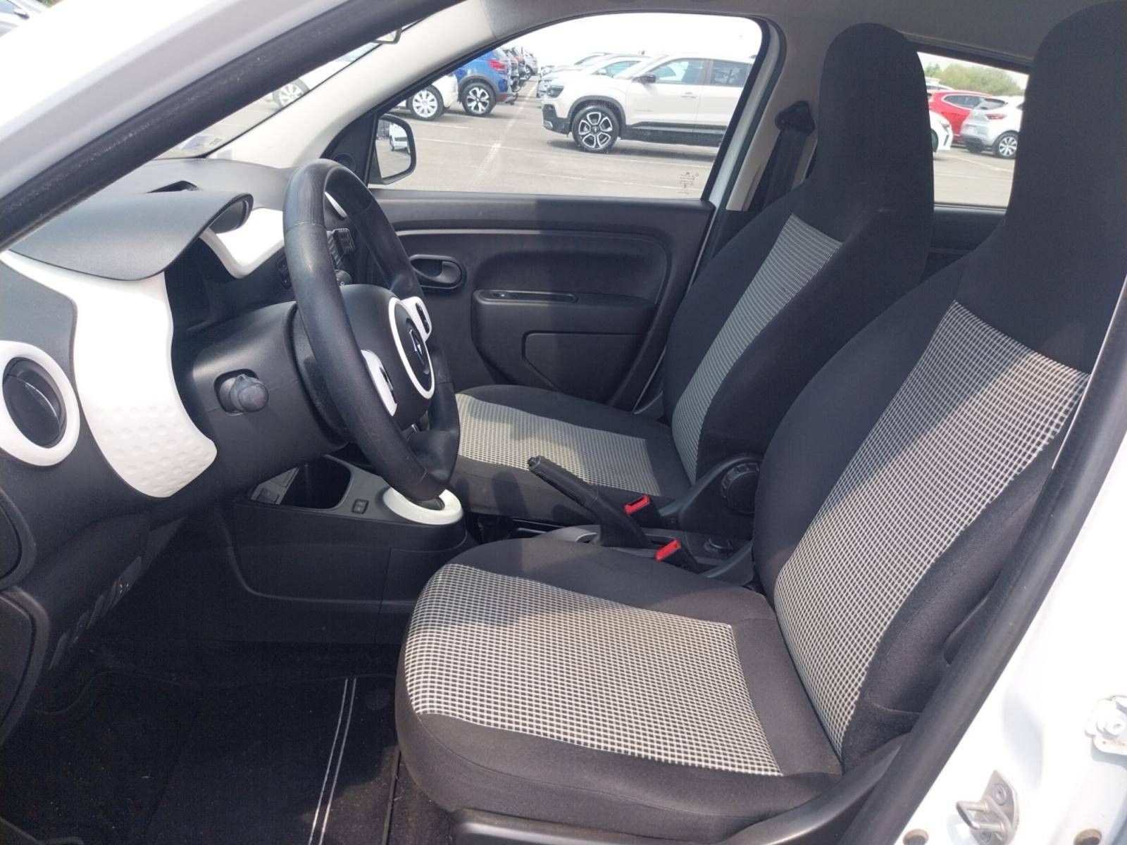 Vente en ligne Renault Twingo Electrique Twingo III E-Tech au prix de 11 490 €