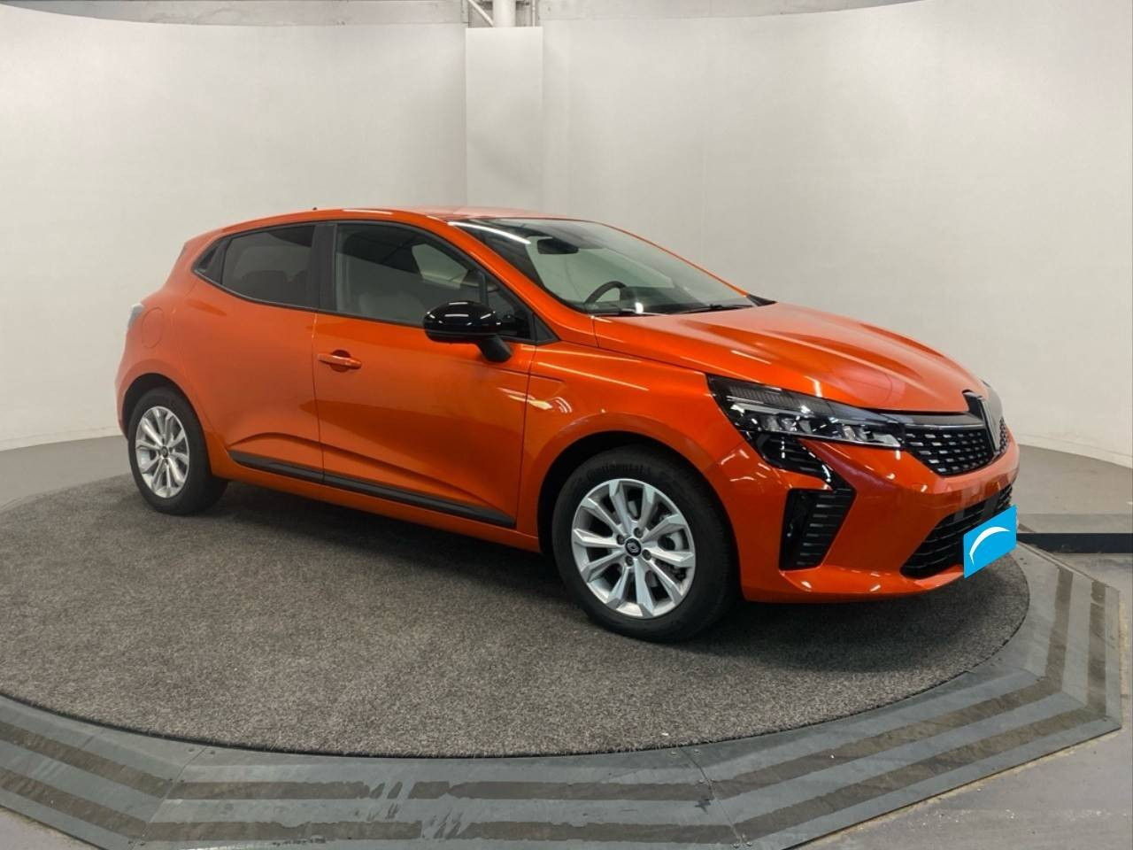 Vente en ligne Renault Clio 5 Clio Blue dCi 100 ch au prix de 18 990 €