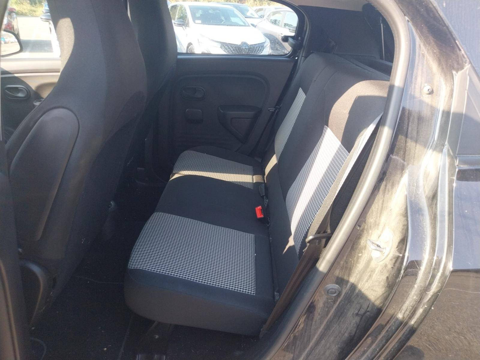 Vente en ligne Renault Twingo Electrique Twingo III E-Tech au prix de 13 890 €