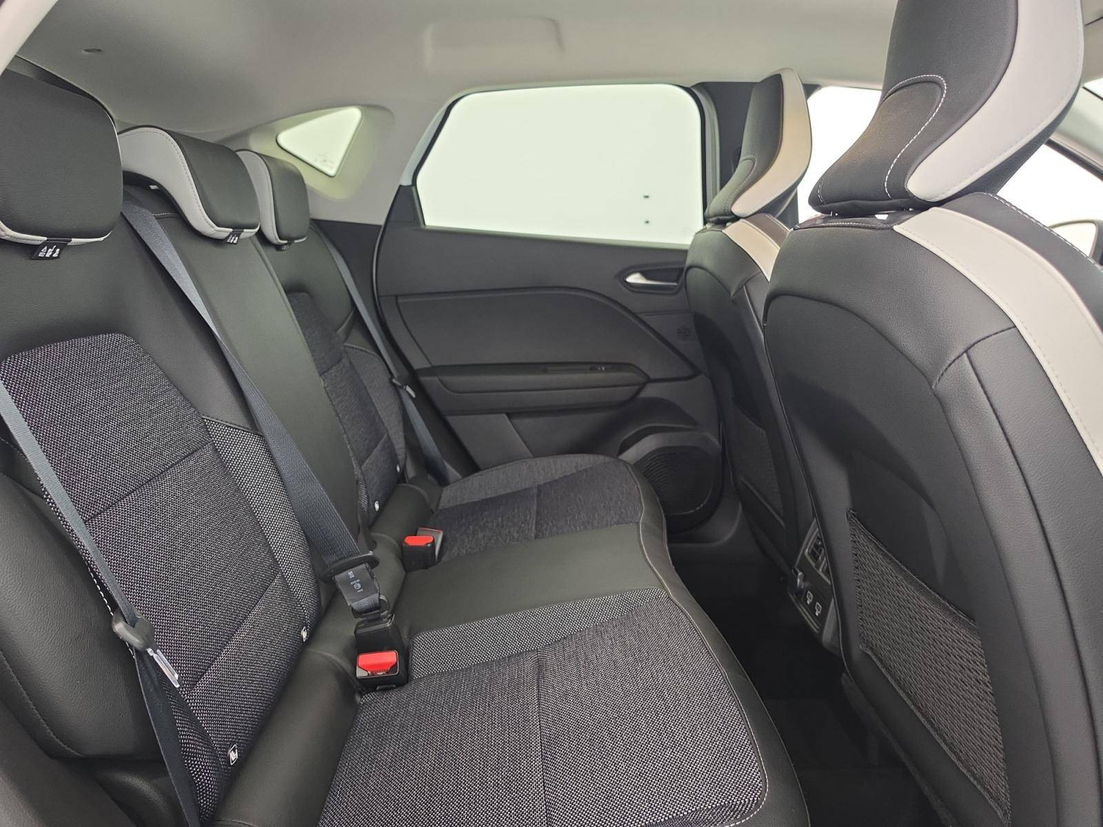 Vente en ligne Renault Captur  E-Tech full hybrid 145 au prix de 21 500 €