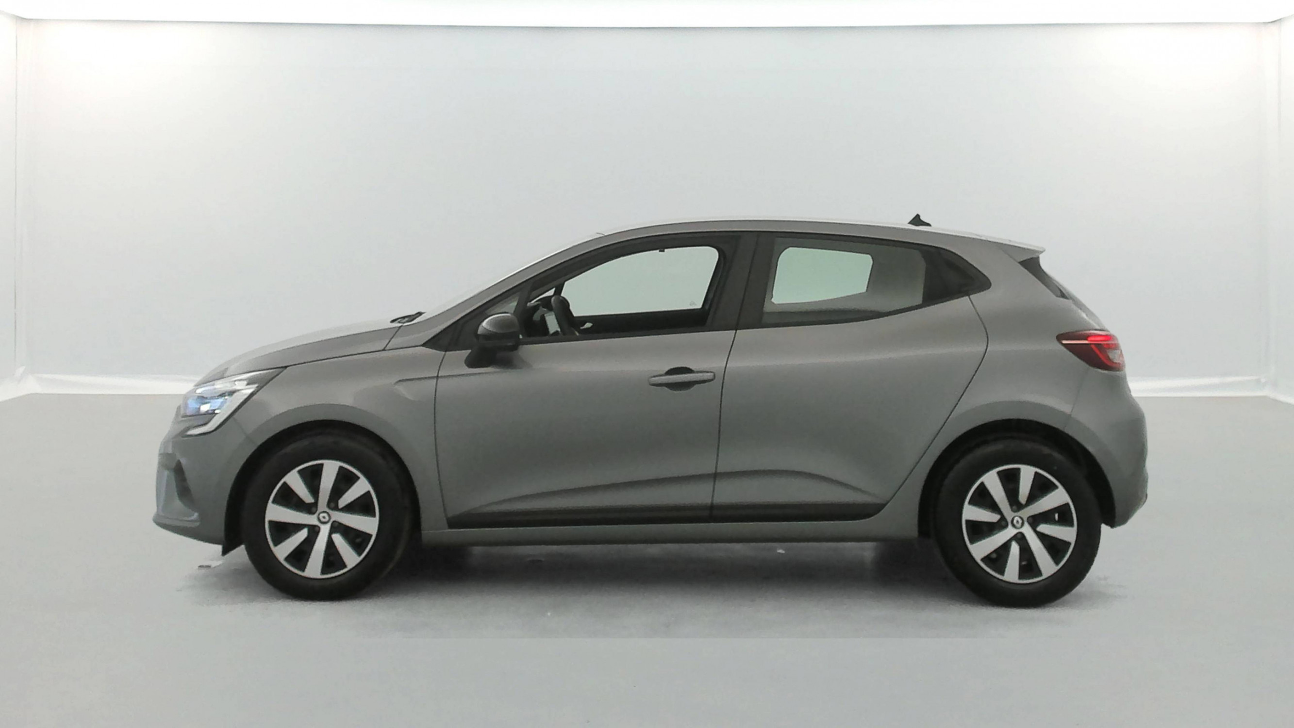 Vente en ligne Renault Clio 5 Clio TCe 90 au prix de 14 490 €