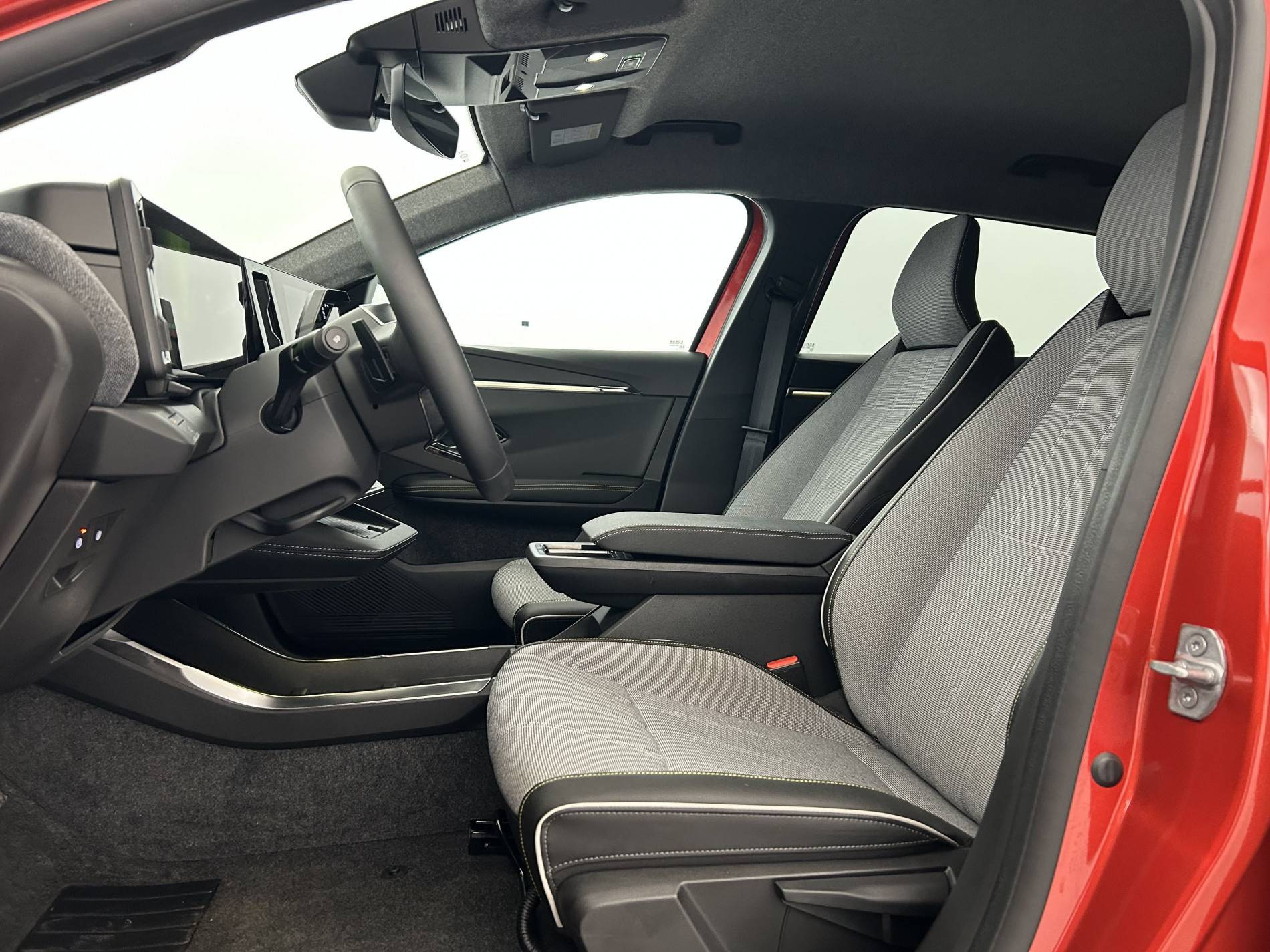 Vente en ligne Renault Scenic E-Tech  220 ch grande autonomie au prix de 37 990 €