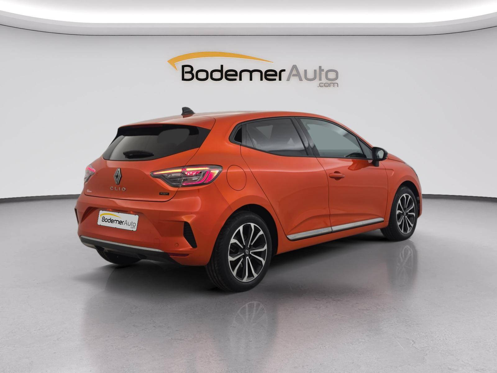 Vente en ligne Renault Clio 5 Clio E-Tech full hybrid 145 au prix de 18 490 €