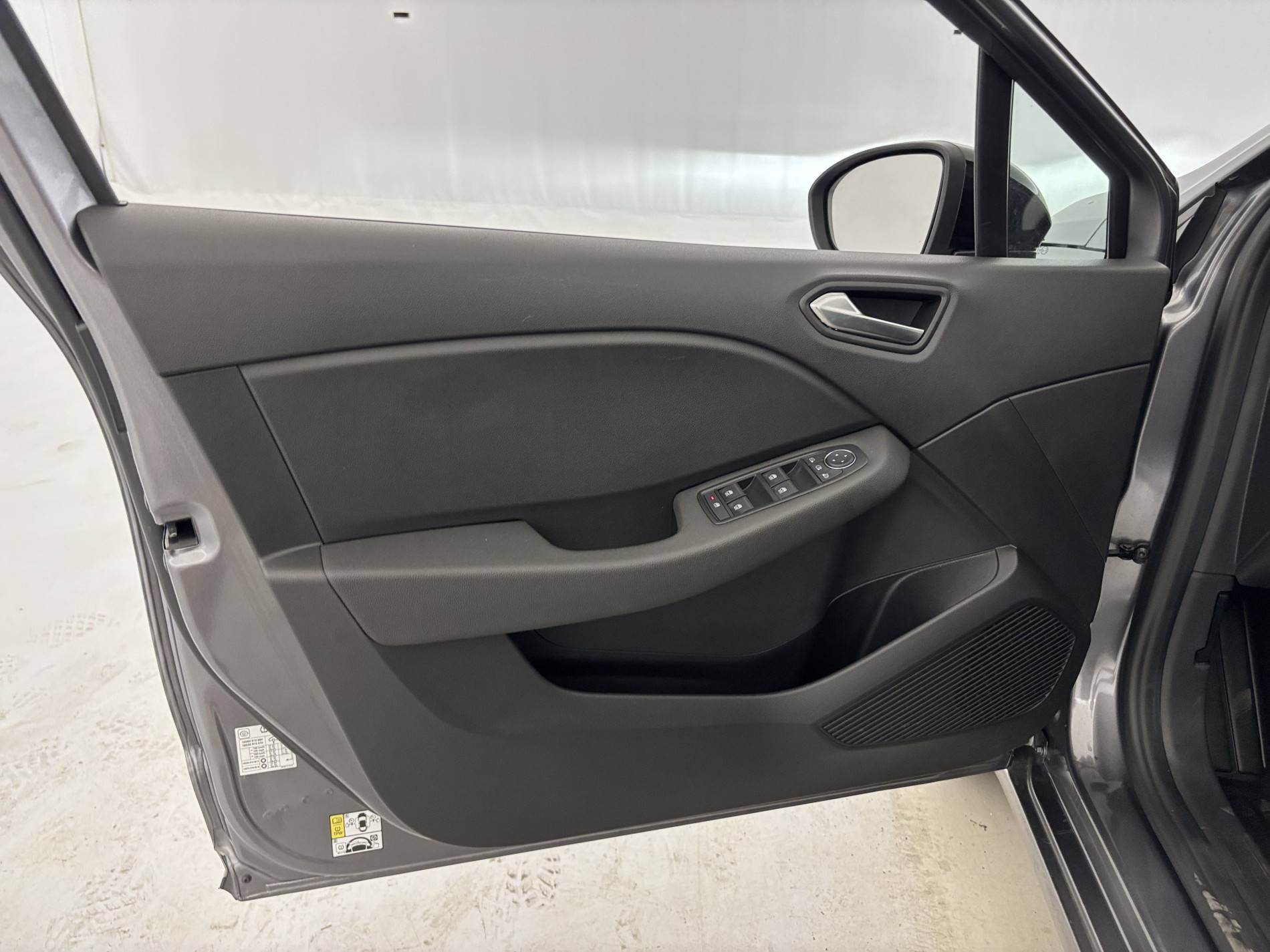 Vente en ligne Renault Clio 5 Clio TCe 90 au prix de 14 790 €