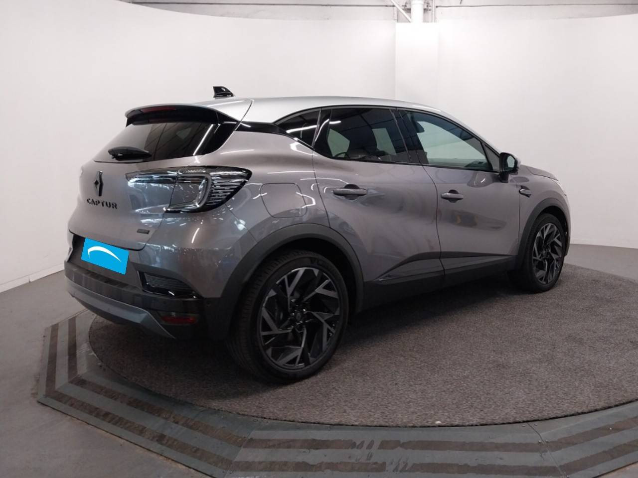 Vente en ligne Renault Captur  E-Tech full hybrid 160 ch au prix de 36 300 €