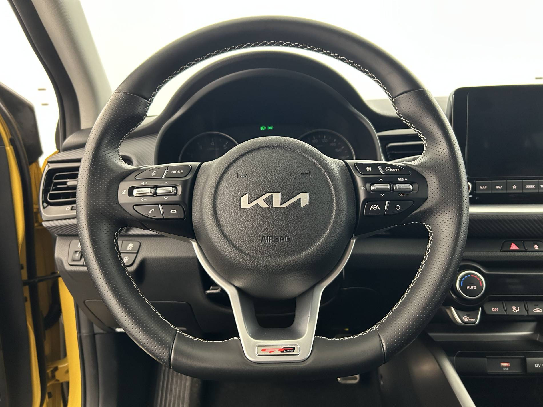 Vente en ligne Kia Stonic  1.0 T-GDi 120 ch MHEV DCT7 au prix de 17 500 €