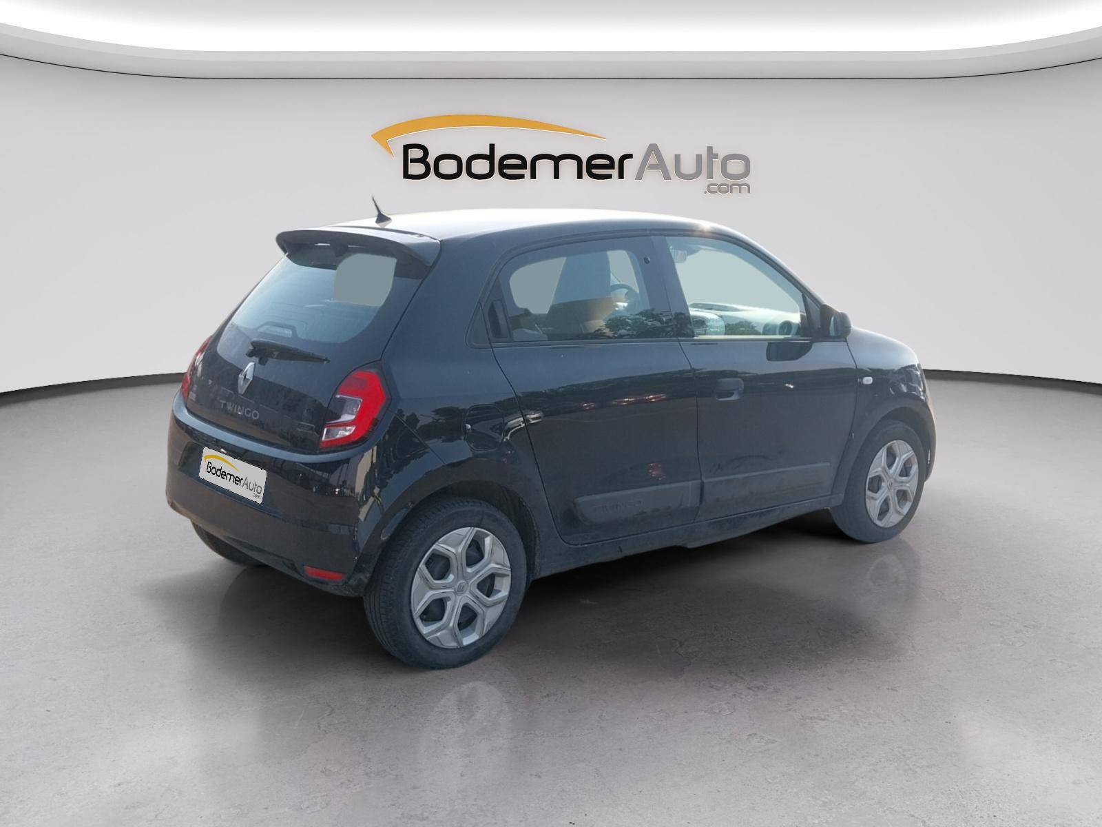 Vente en ligne Renault Twingo Electrique Twingo III E-Tech au prix de 13 890 €