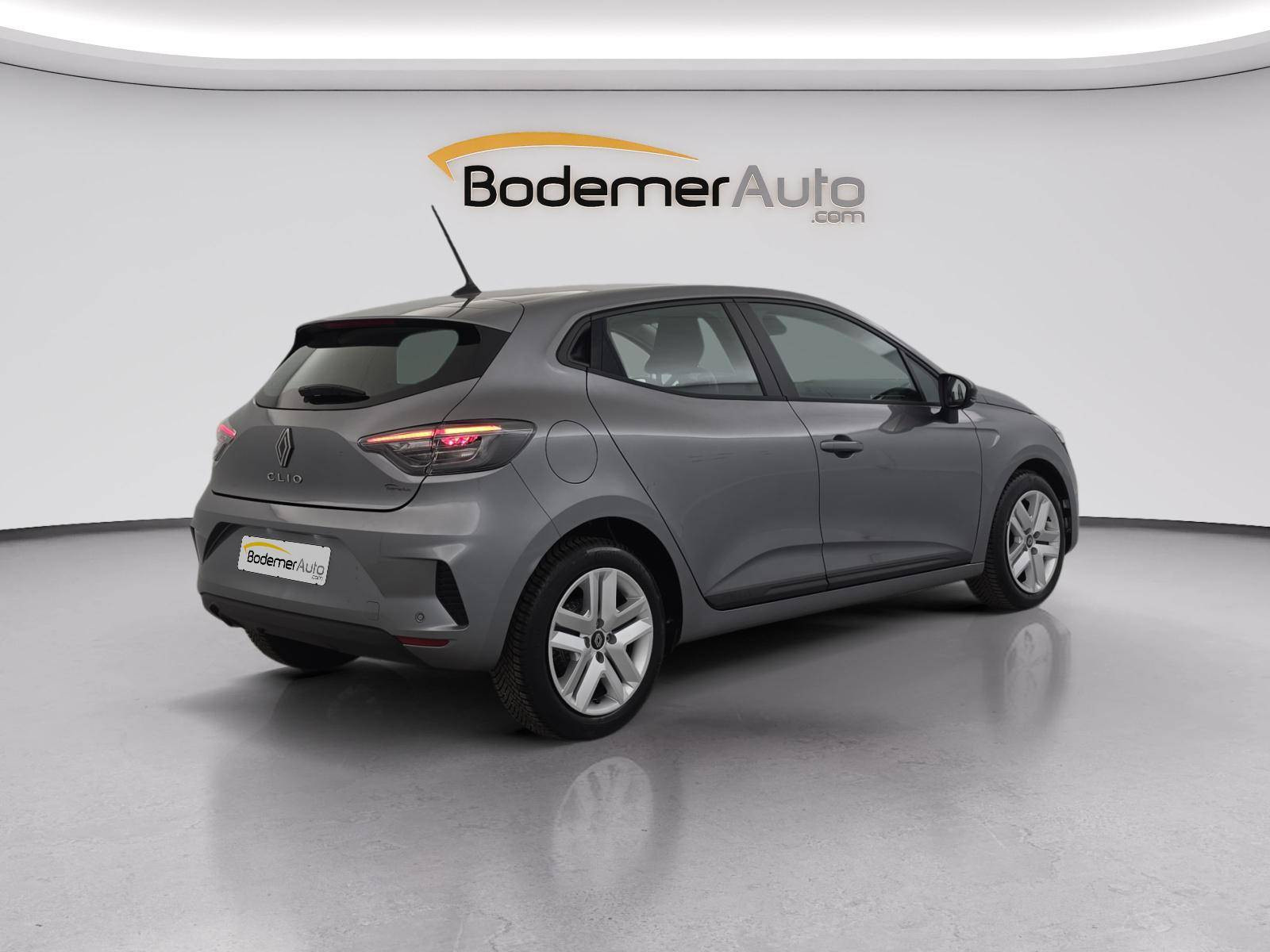 Vente en ligne Renault Clio 5 Clio TCe 90 ch GSR2 au prix de 16 790 €