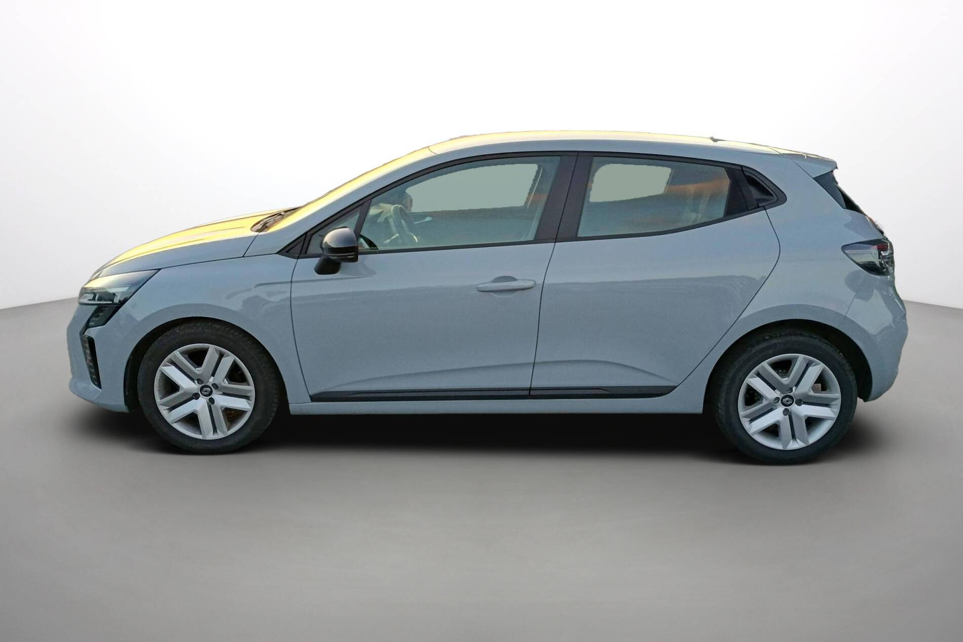 Vente en ligne Renault Clio 5 Clio Eco-G 100 ch GSR2 au prix de 15 990 €