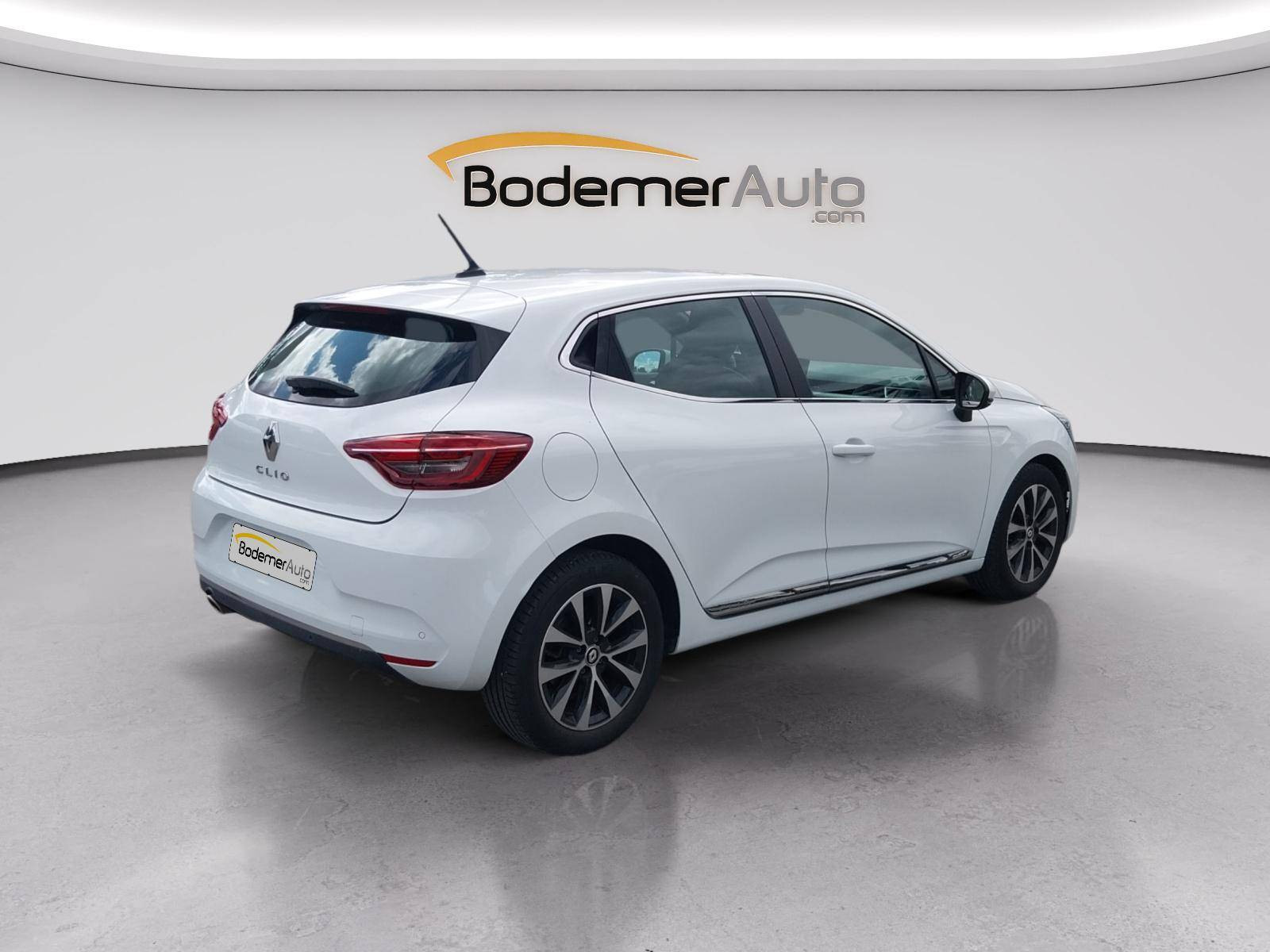 Vente en ligne Renault Clio 5 Clio TCe 90 - 21N au prix de 14 990 €