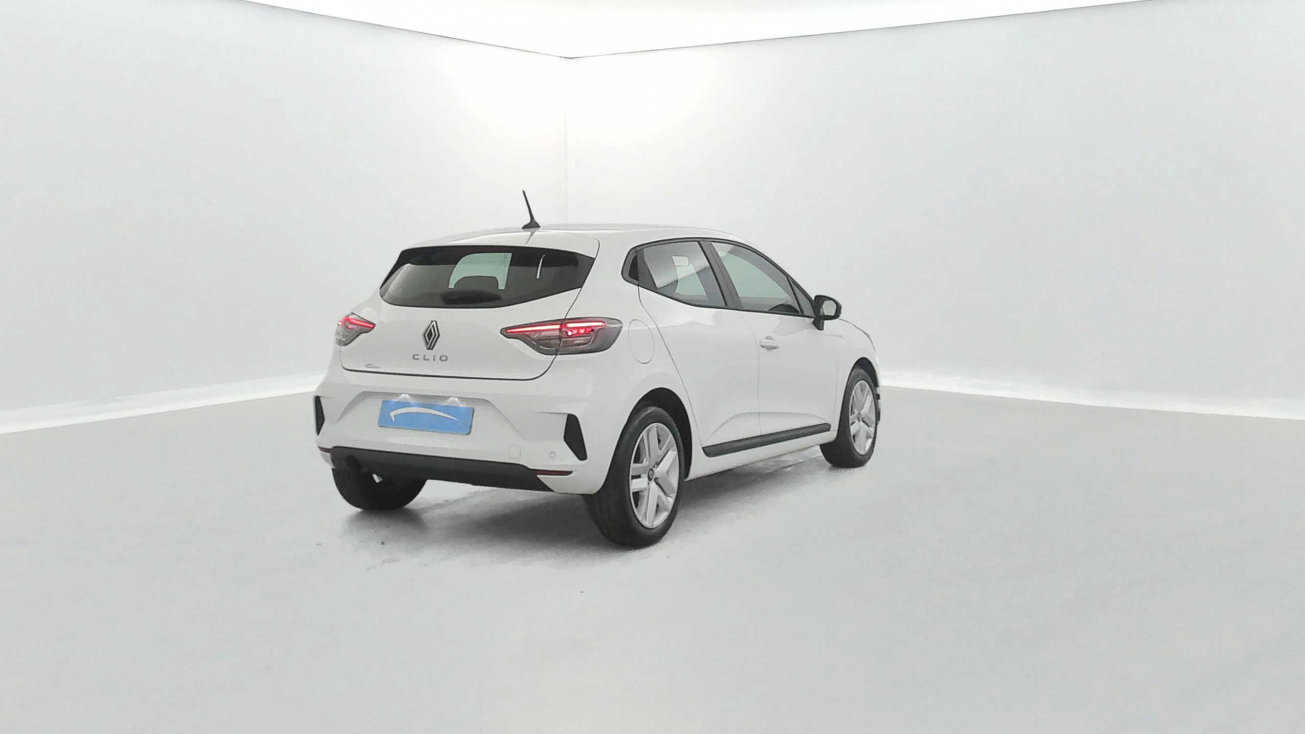 Vente en ligne Renault Clio 5 Clio Blue dCi 100 ch GSR2 au prix de 18 791 €