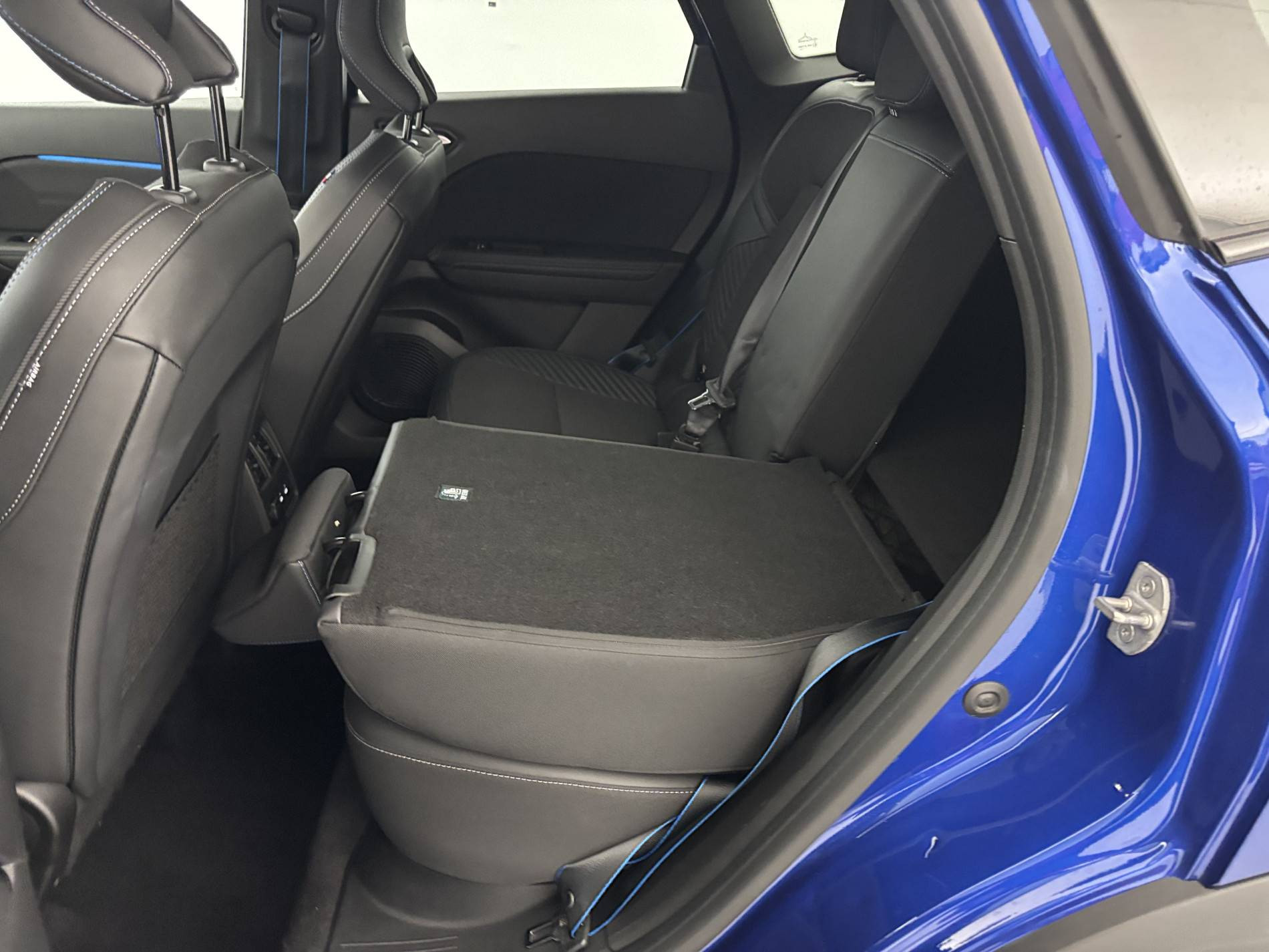 Vente en ligne Renault Symbioz  E-Tech full hybrid 145 au prix de 29 790 €