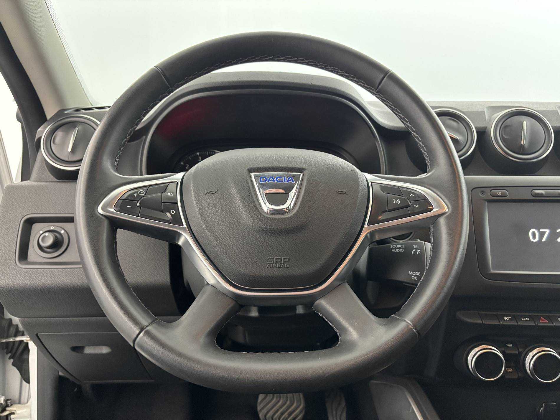 Vente en ligne Dacia Duster  dCi 110 EDC 4x2 au prix de 15 790 €